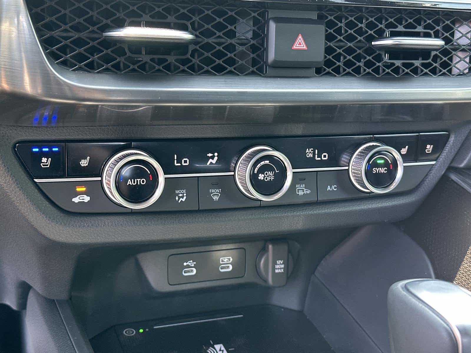 Thumbnail: 2025 Acura ADX - 26