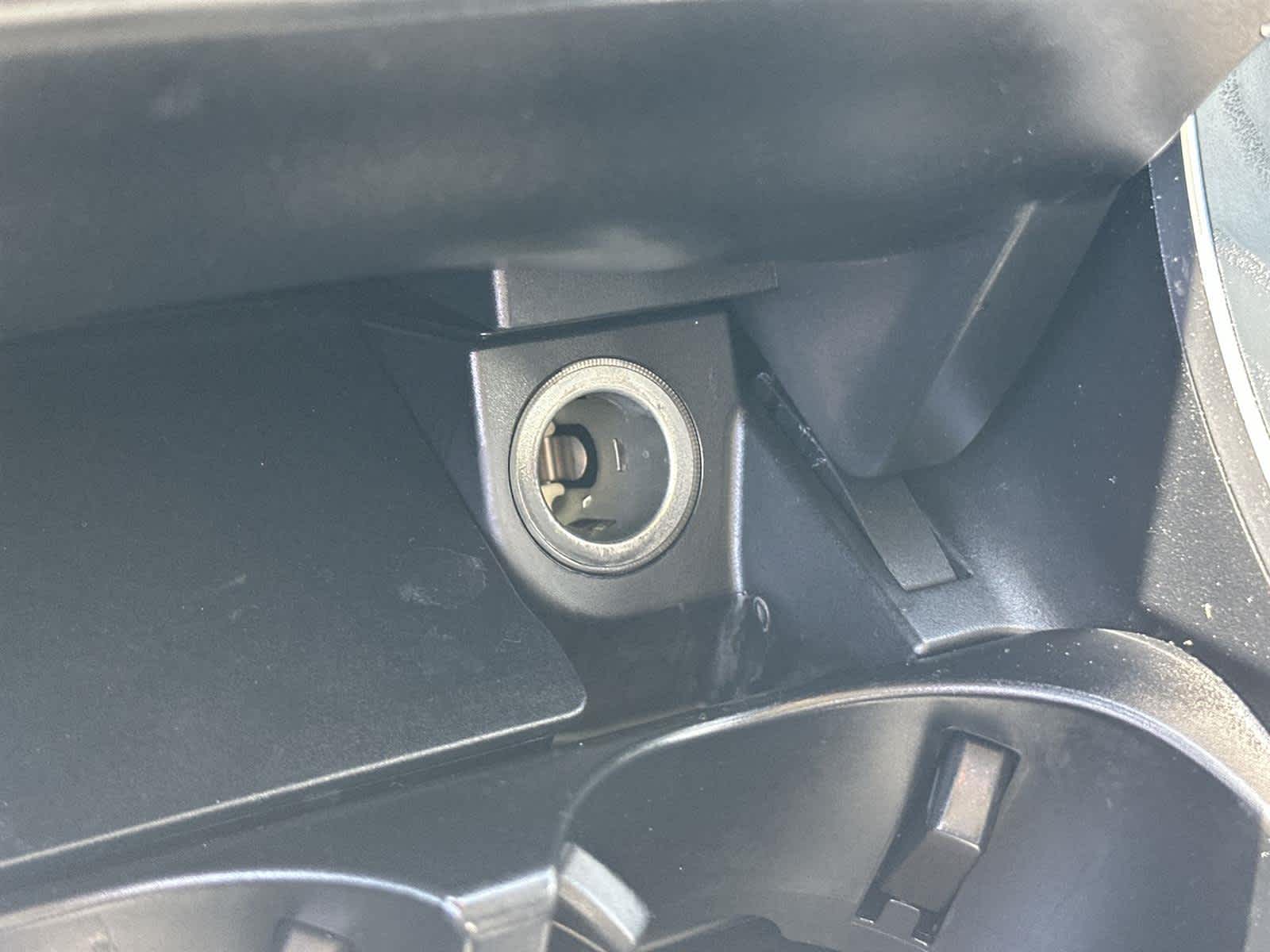 Thumbnail: 2021 Mercedes-Benz GLC - 26