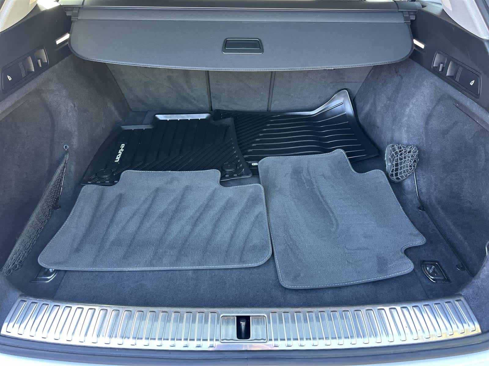 Thumbnail: 2022 Audi e-tron - 20