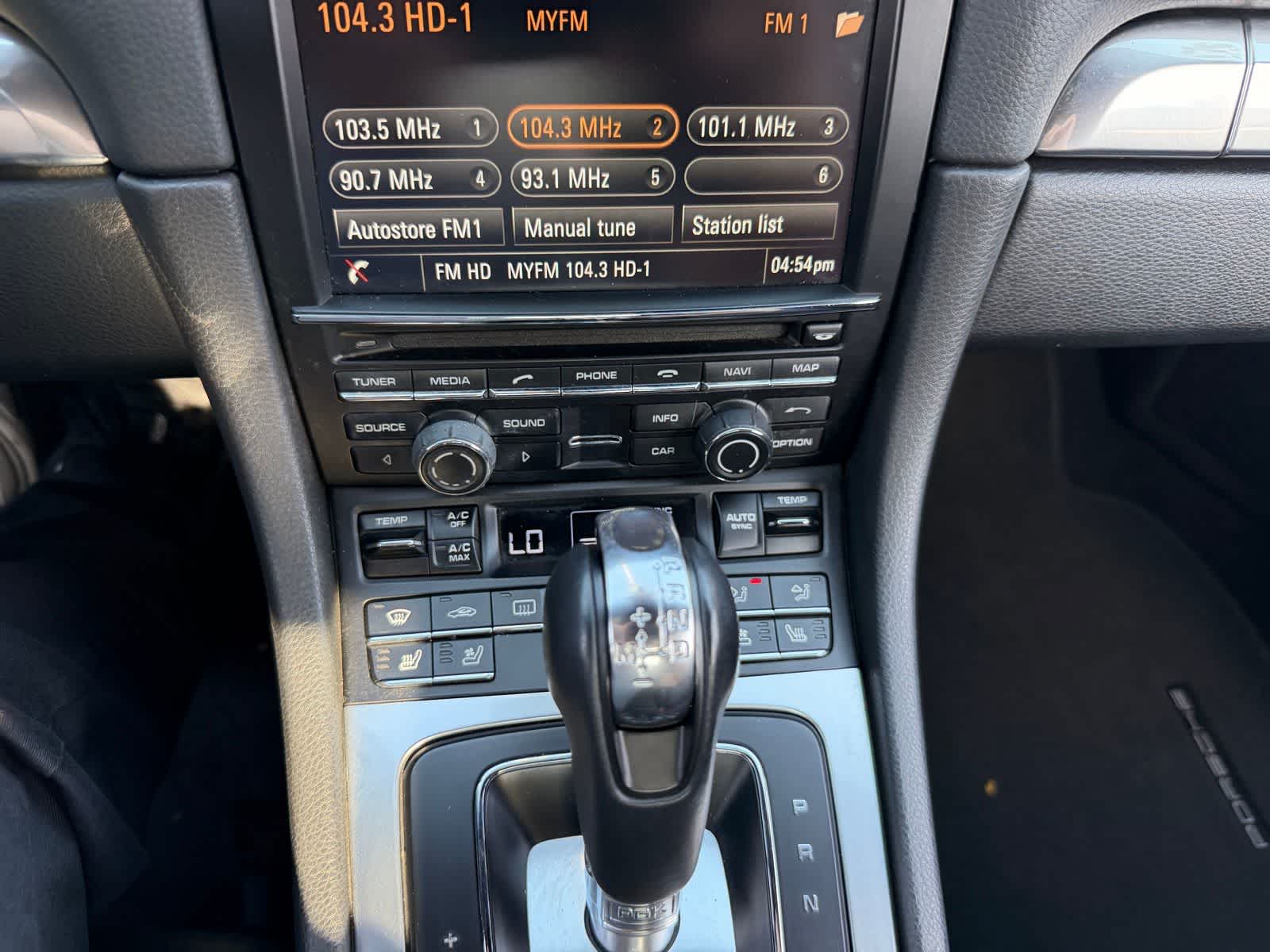 Thumbnail: 2015 Porsche Boxster - 13