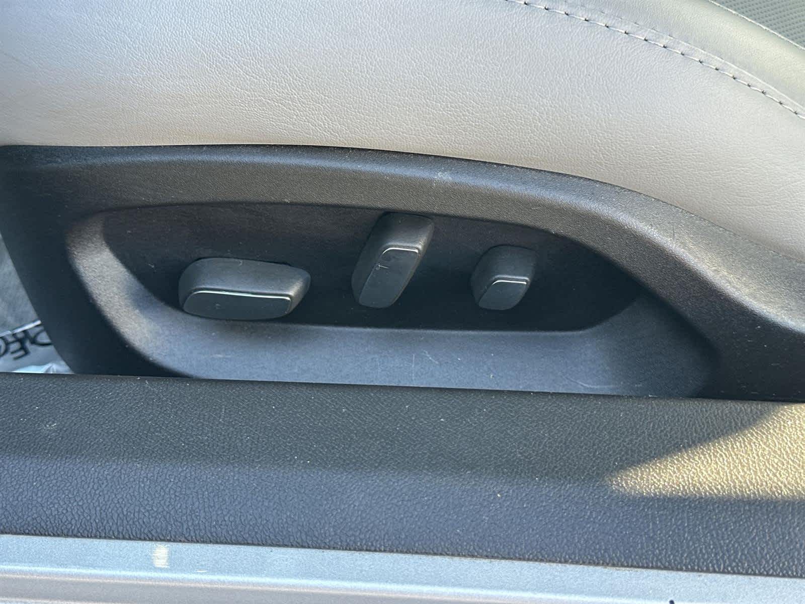 Thumbnail: 2015 Chevrolet Corvette - 22