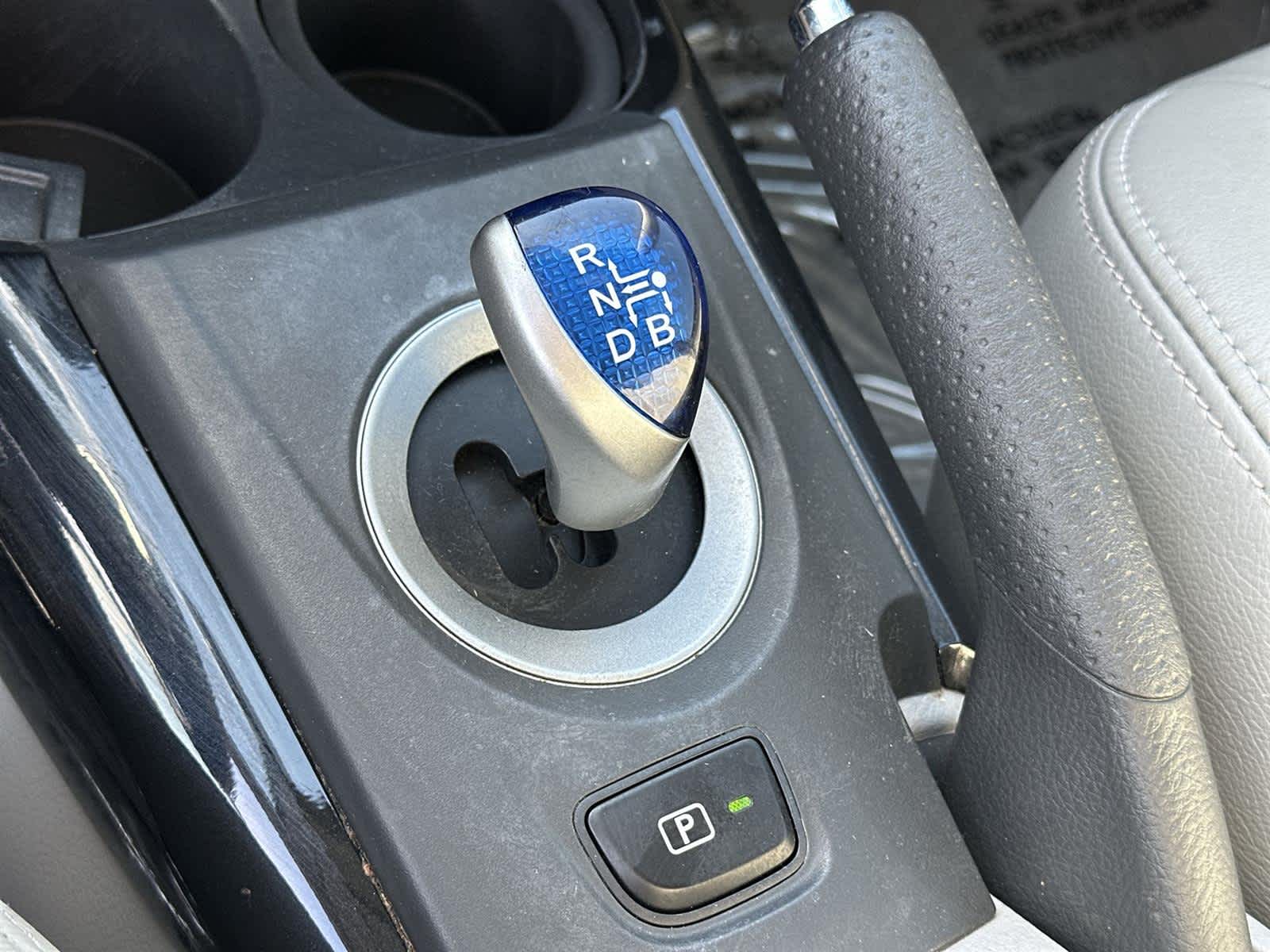 Thumbnail: 2014 Toyota RAV4 - 18