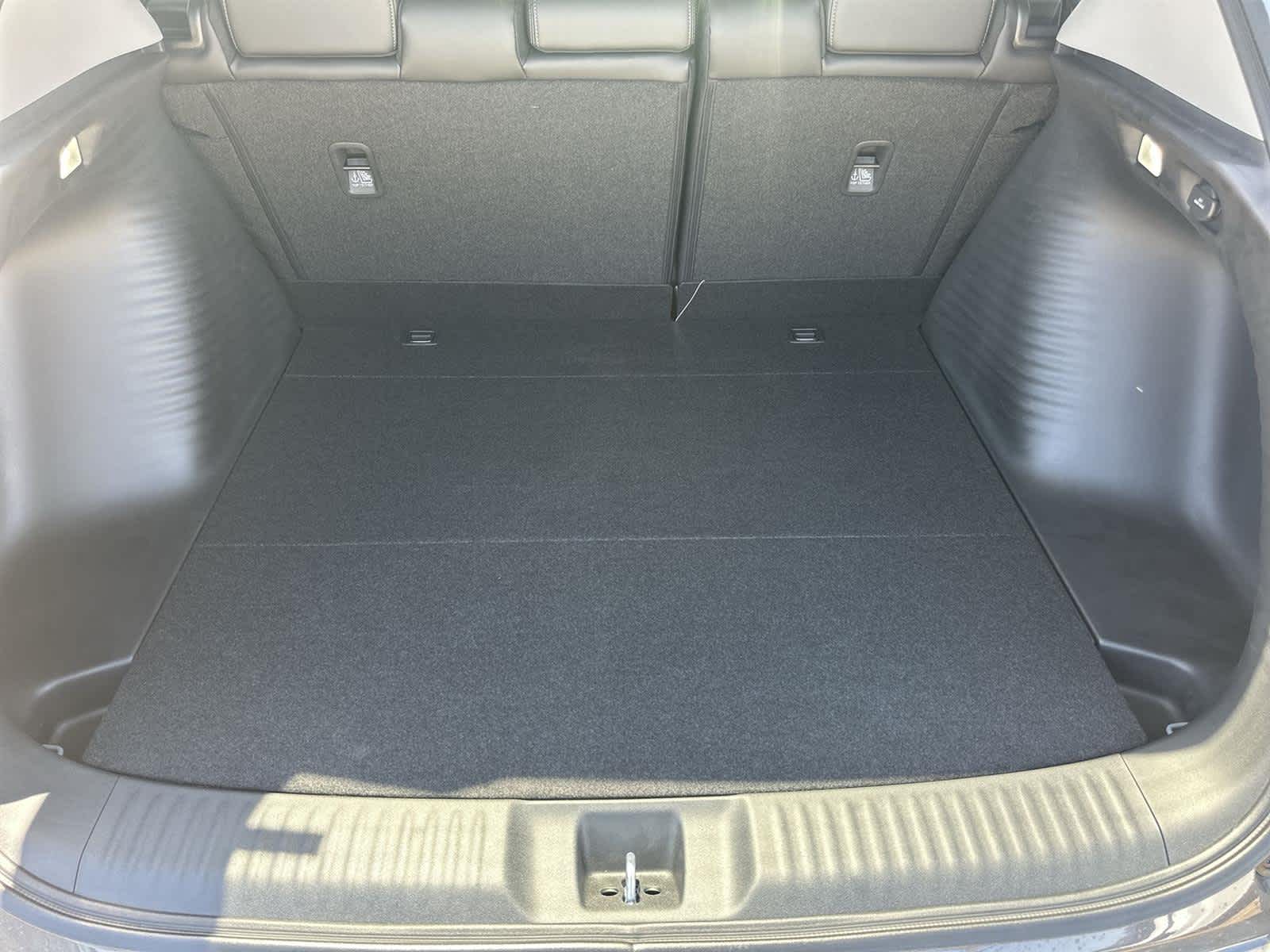 Thumbnail: 2025 Acura ADX - 19