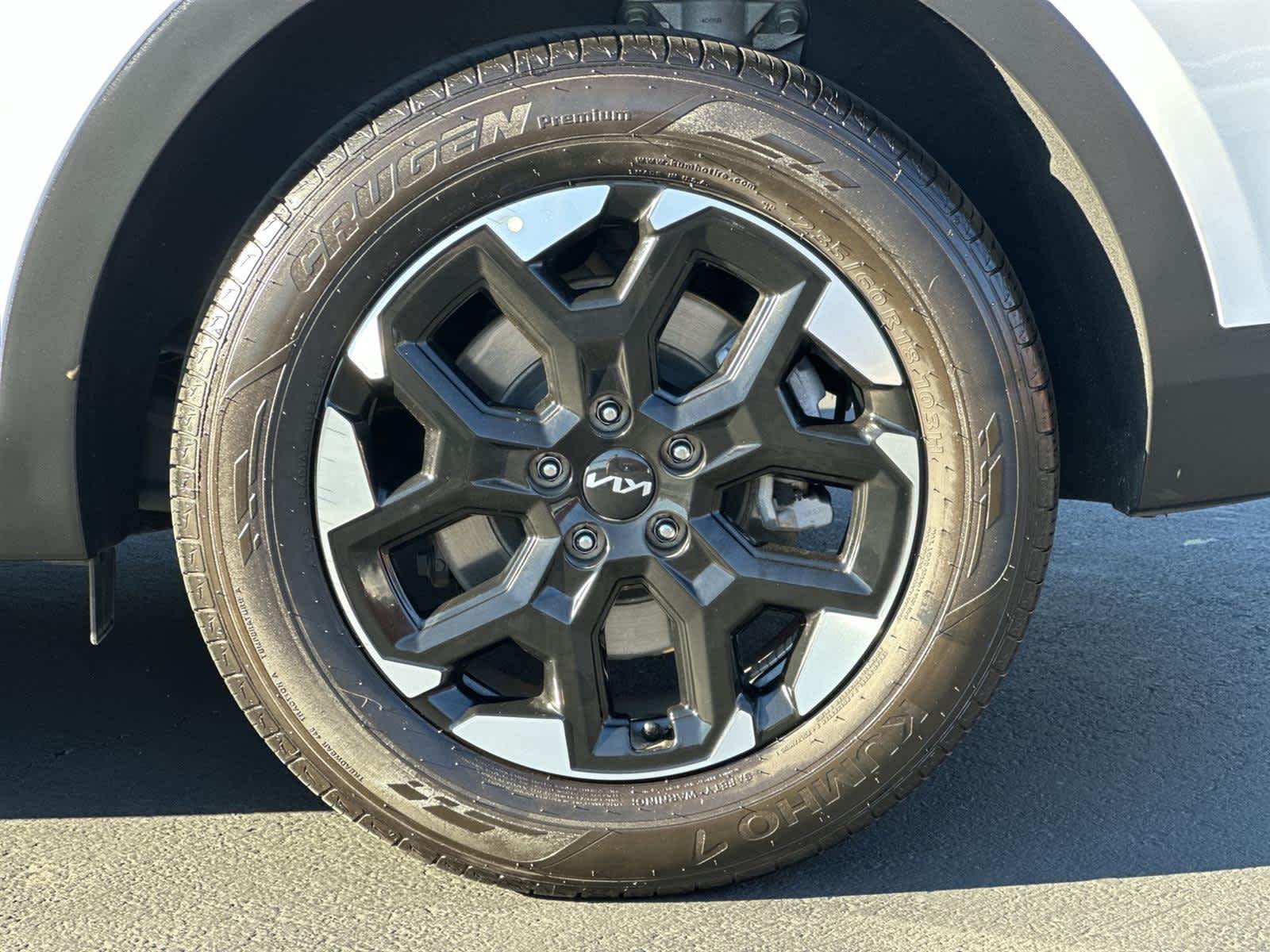 Thumbnail: 2025 Kia Sorento - 8