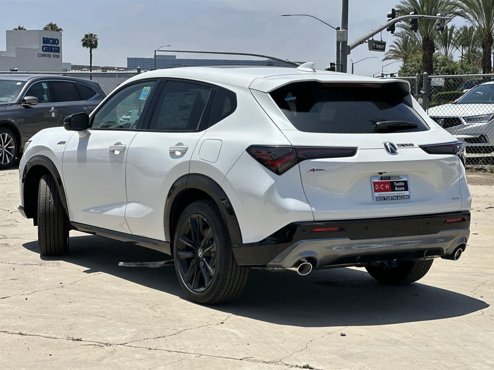 Thumbnail: 2025 Acura ADX - 4