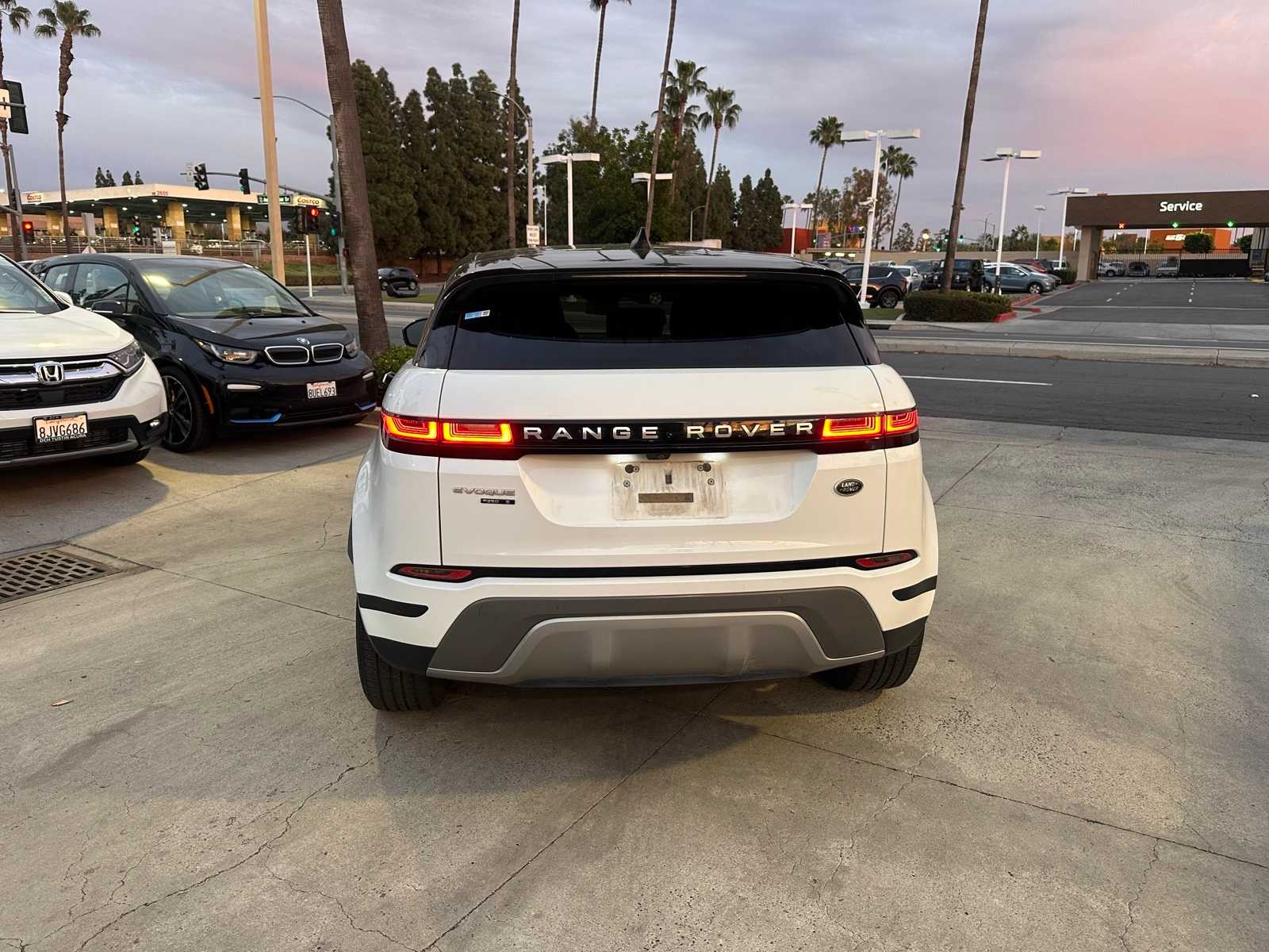 Thumbnail: 2020 Land Rover Range Rover Evoque - 4