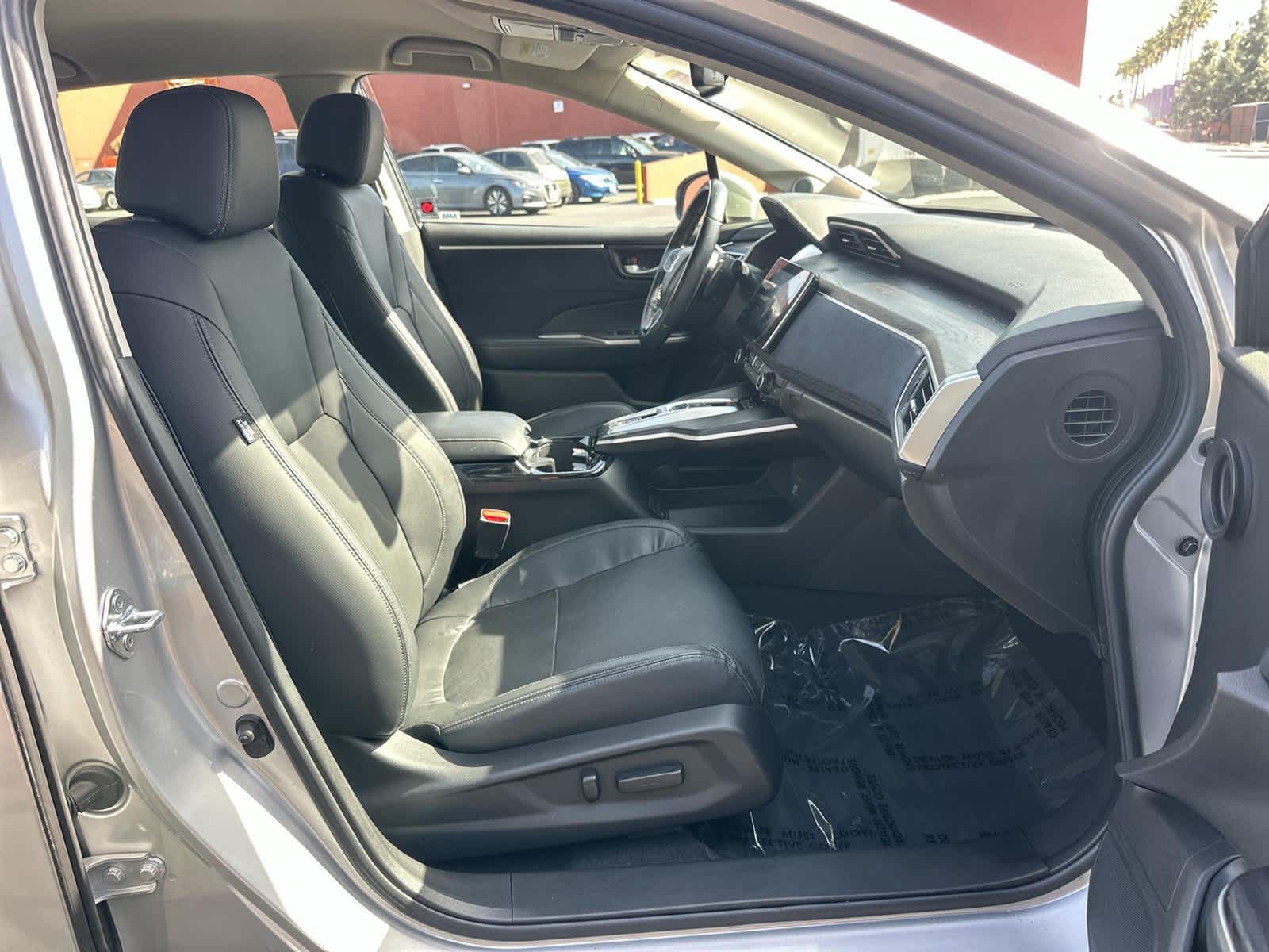 Thumbnail: 2018 Honda Clarity - 14