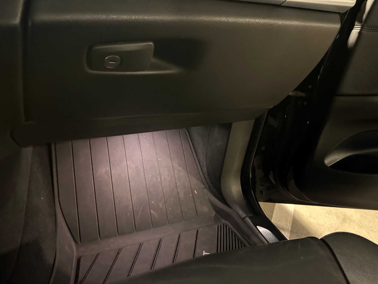 Thumbnail: 2014 BMW X5 - 21