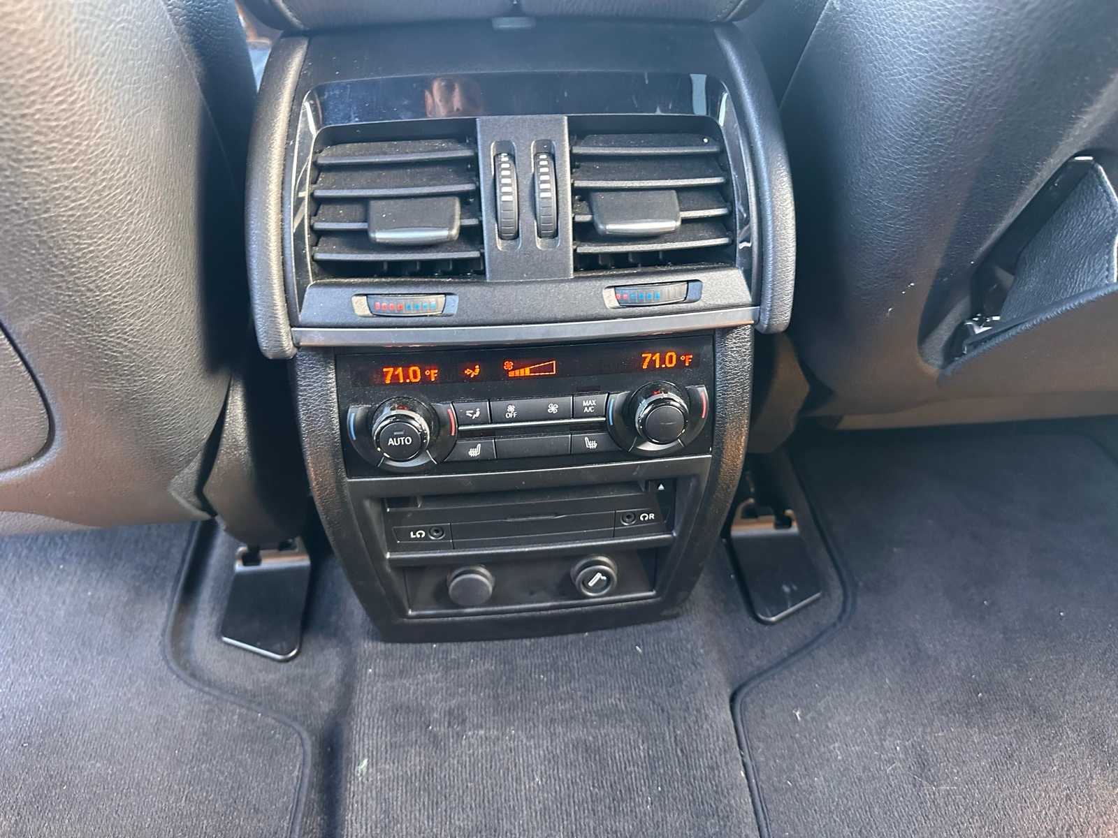 Thumbnail: 2015 BMW X5 - 24