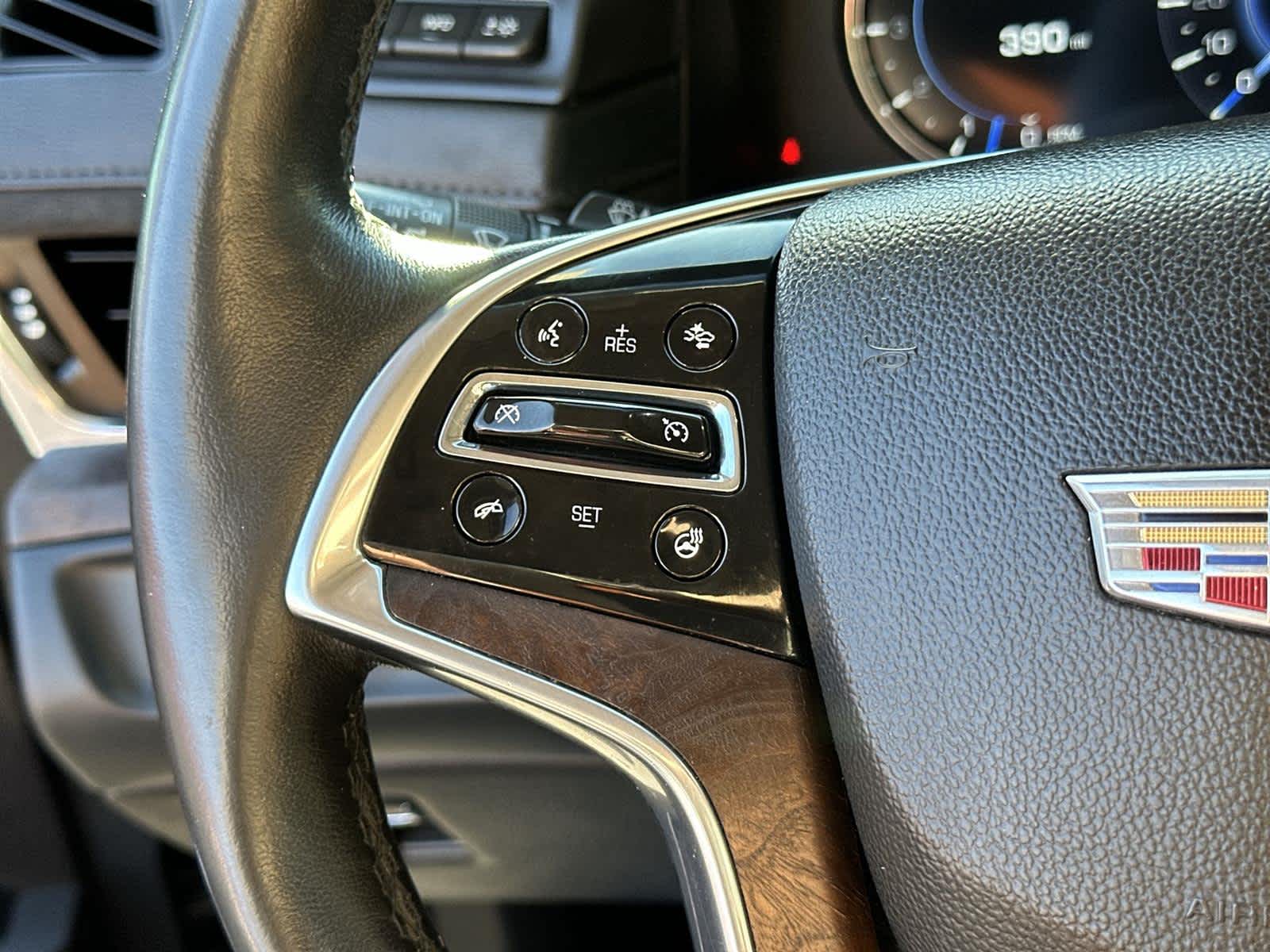 Thumbnail: 2016 Cadillac Escalade - 24