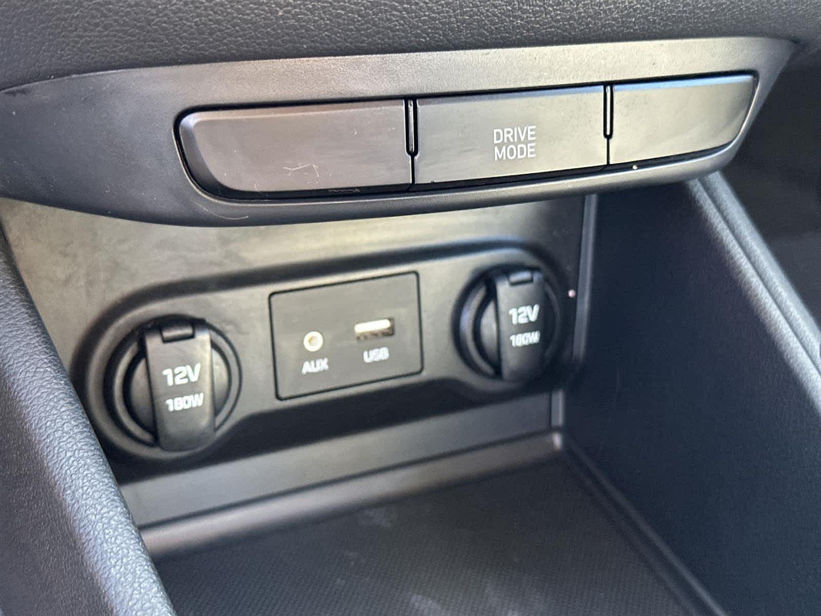 Thumbnail: 2022 Hyundai Accent - 24