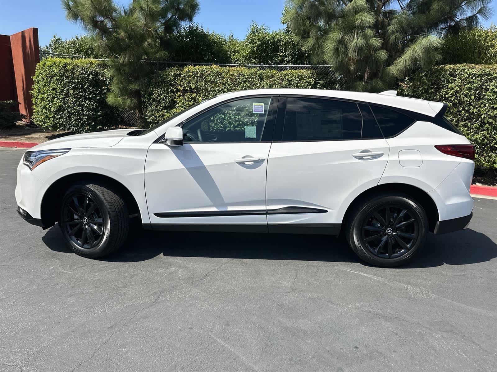 Thumbnail: 2025 Acura RDX - 3