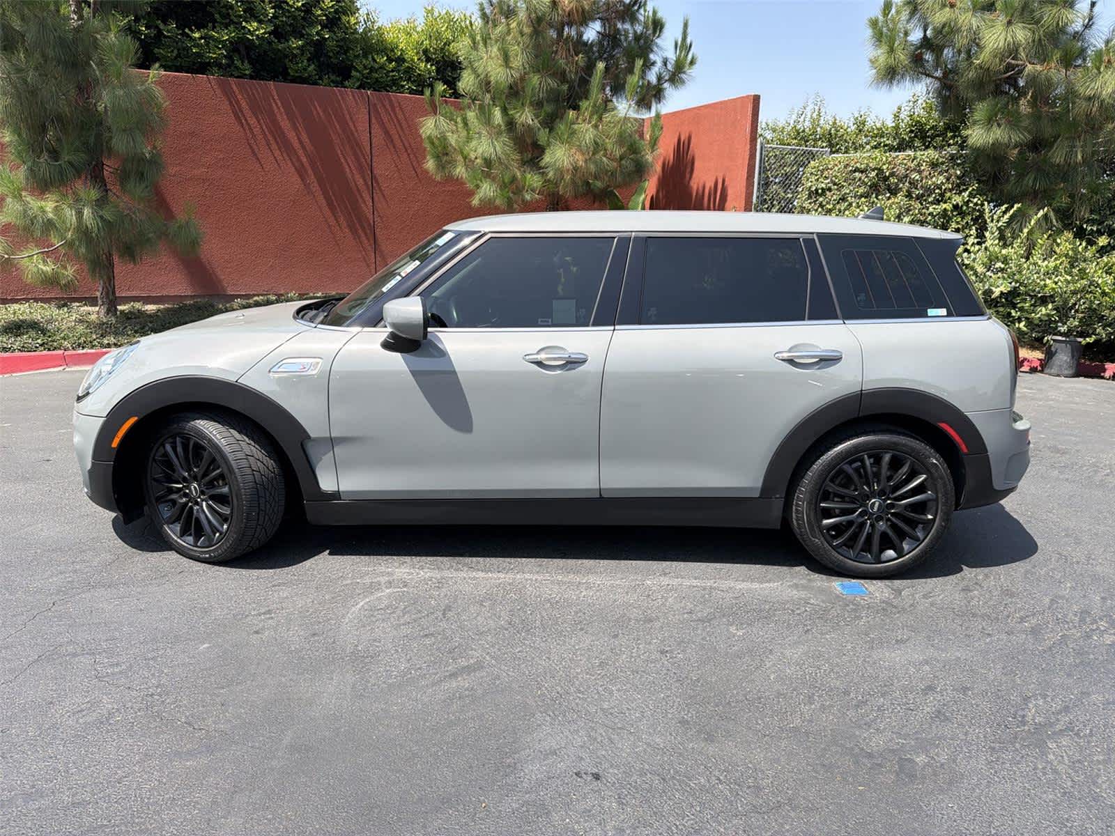 Thumbnail: 2020 MINI Cooper Clubman - 3
