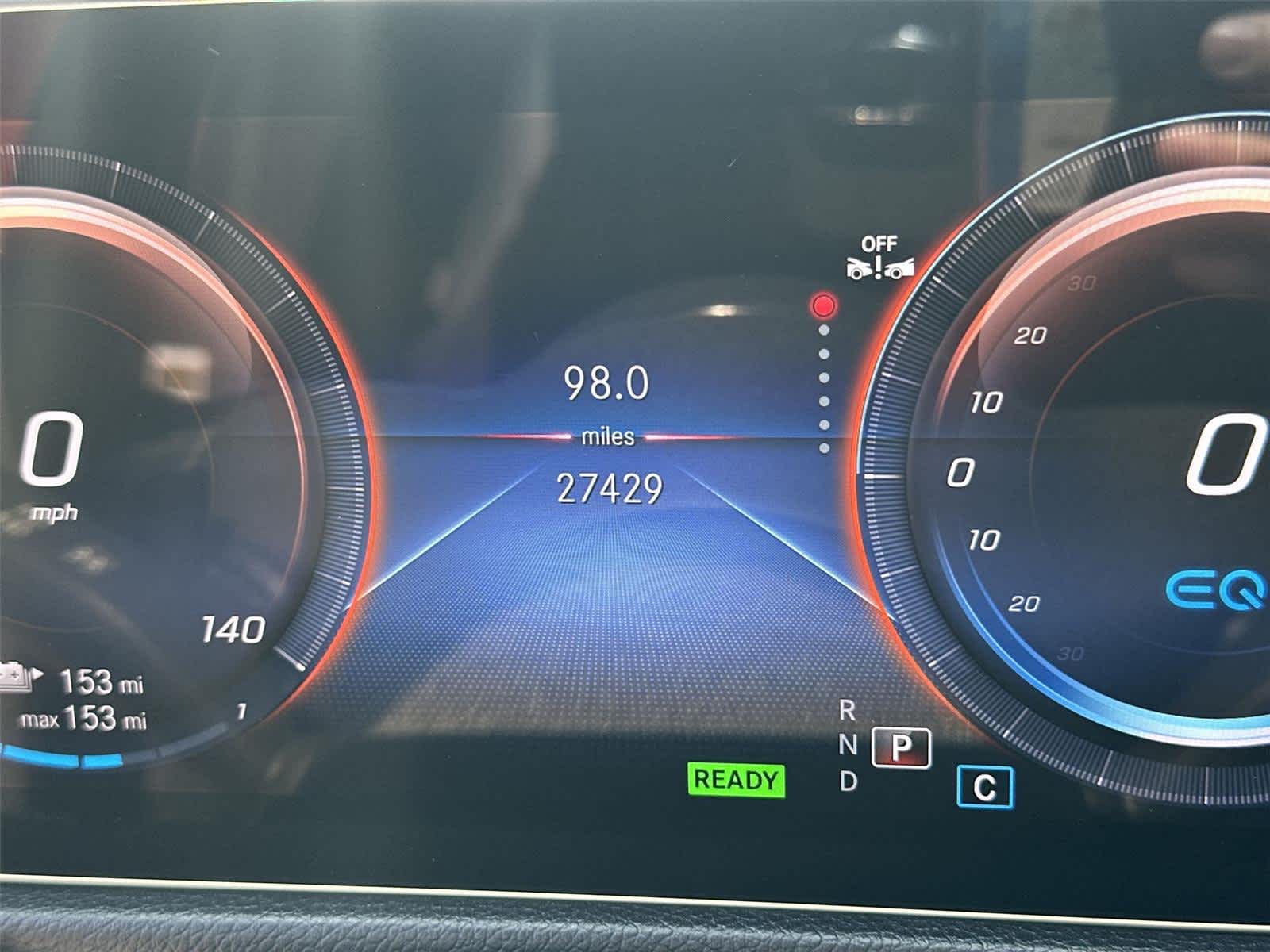 Thumbnail: 2023 Mercedes-Benz EQB - 19