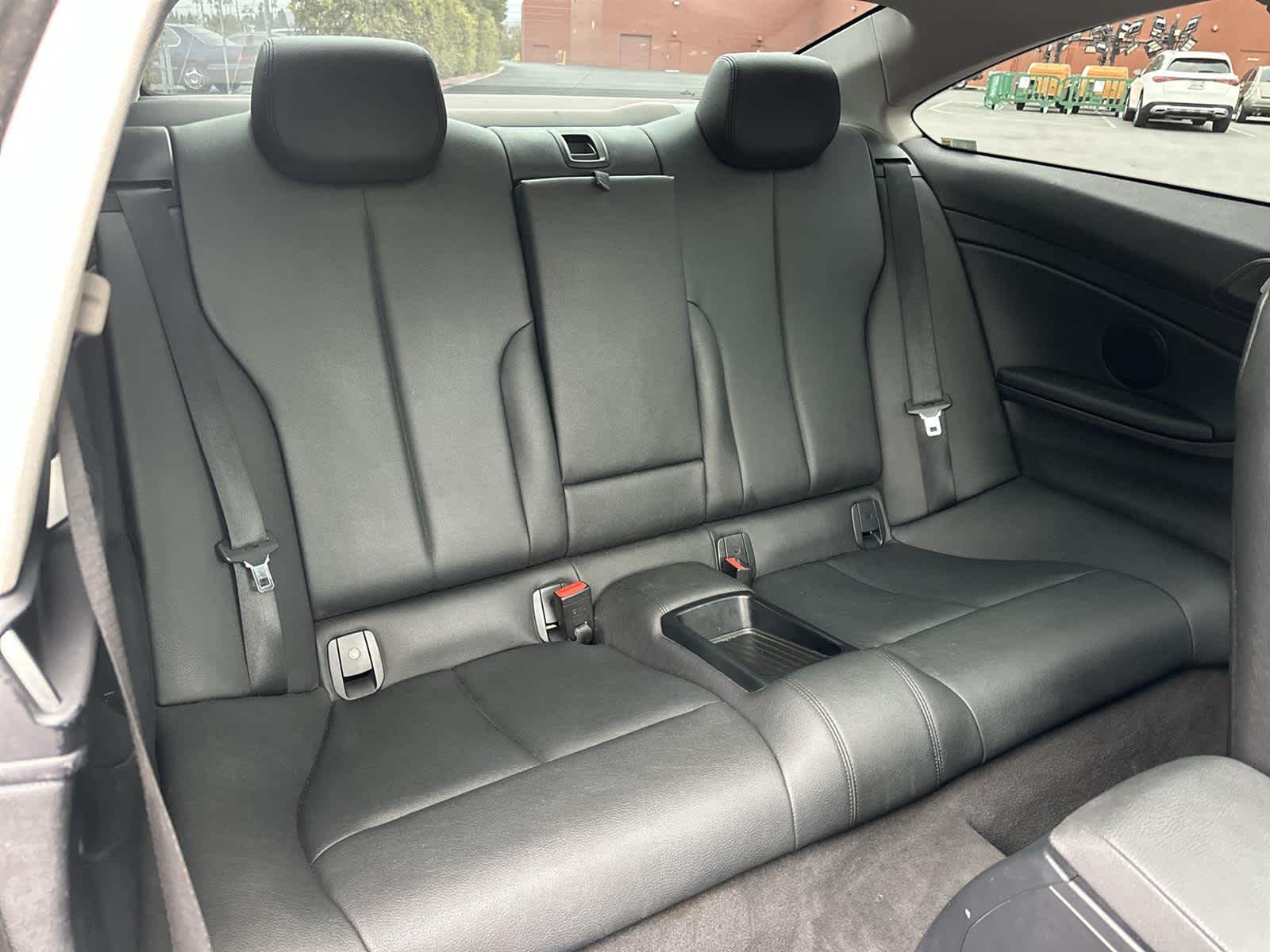 Thumbnail: 2014 BMW 4 Series - 13