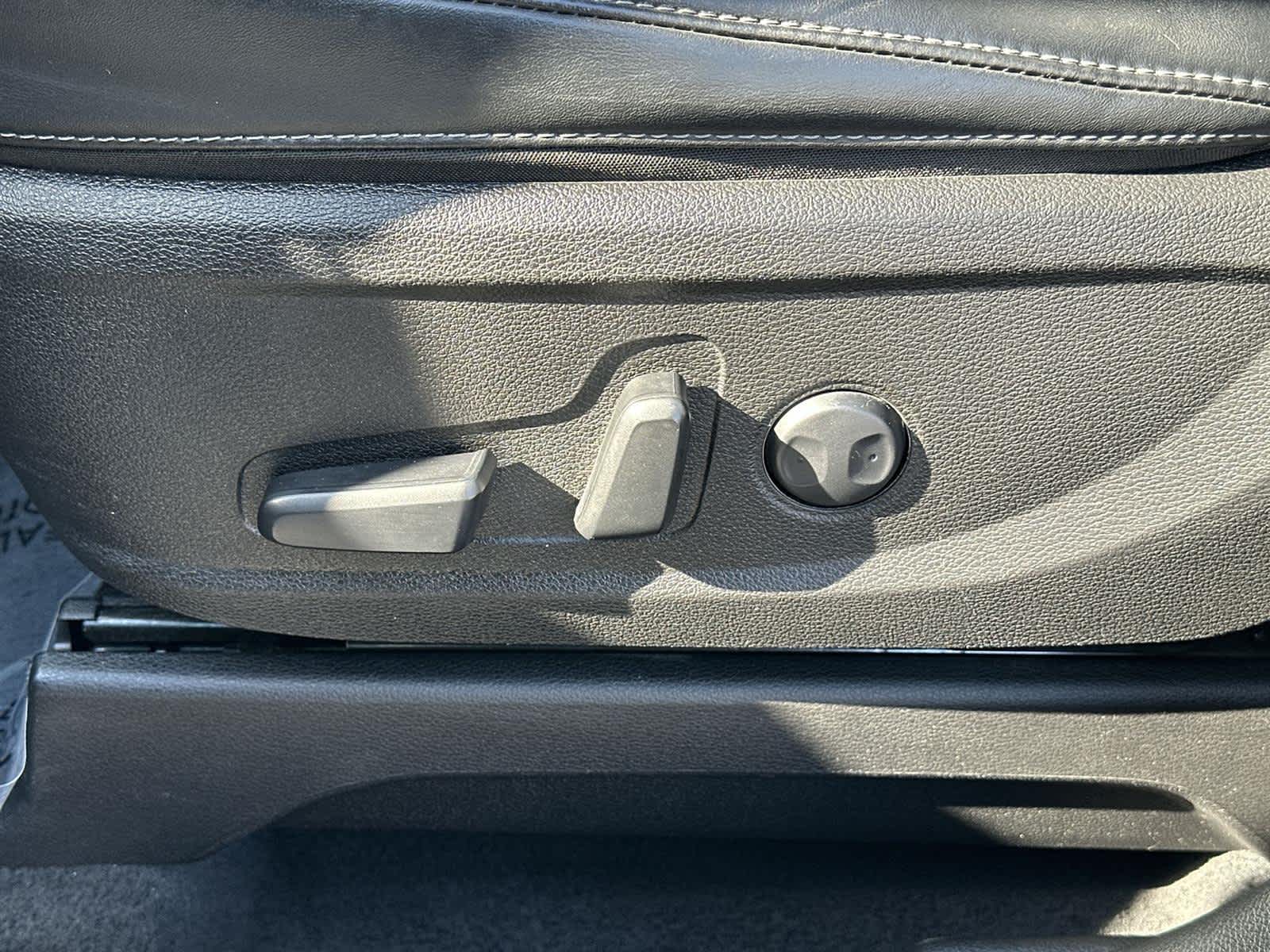 Thumbnail: 2024 Kia Telluride - 23