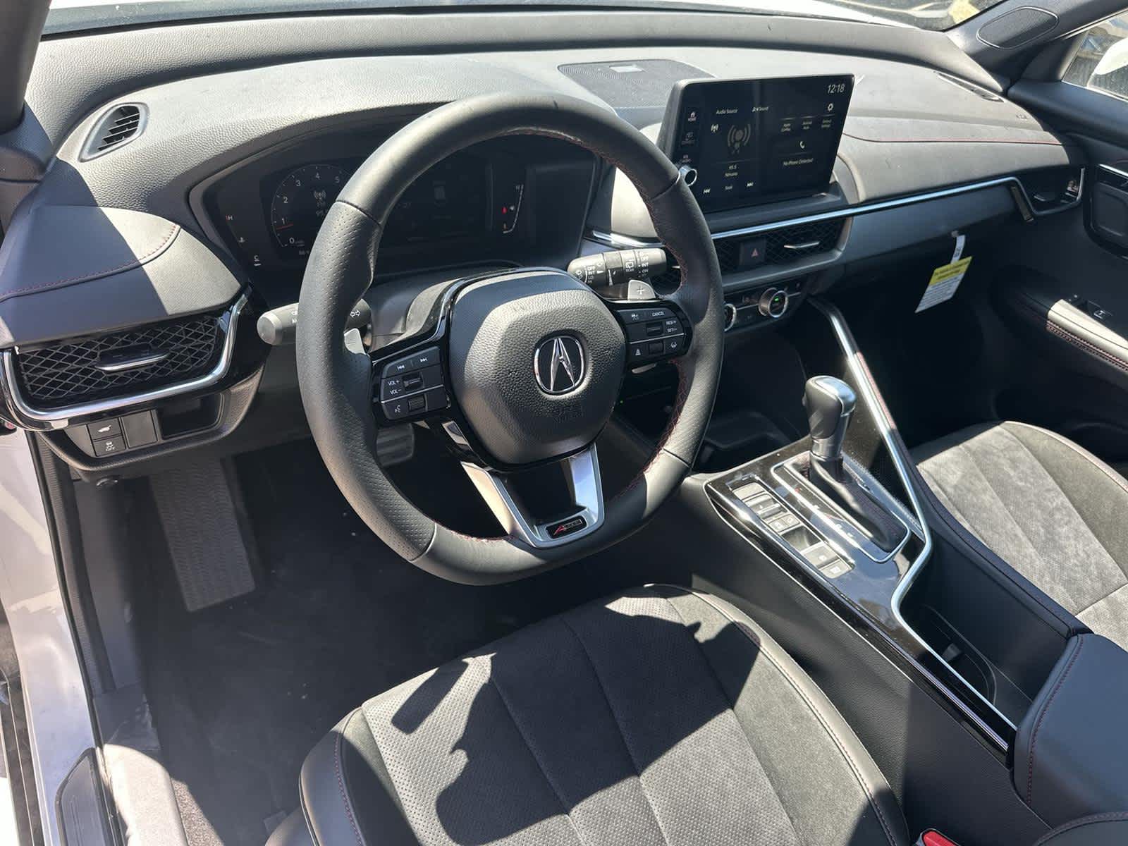 Thumbnail: 2025 Acura ADX - 2