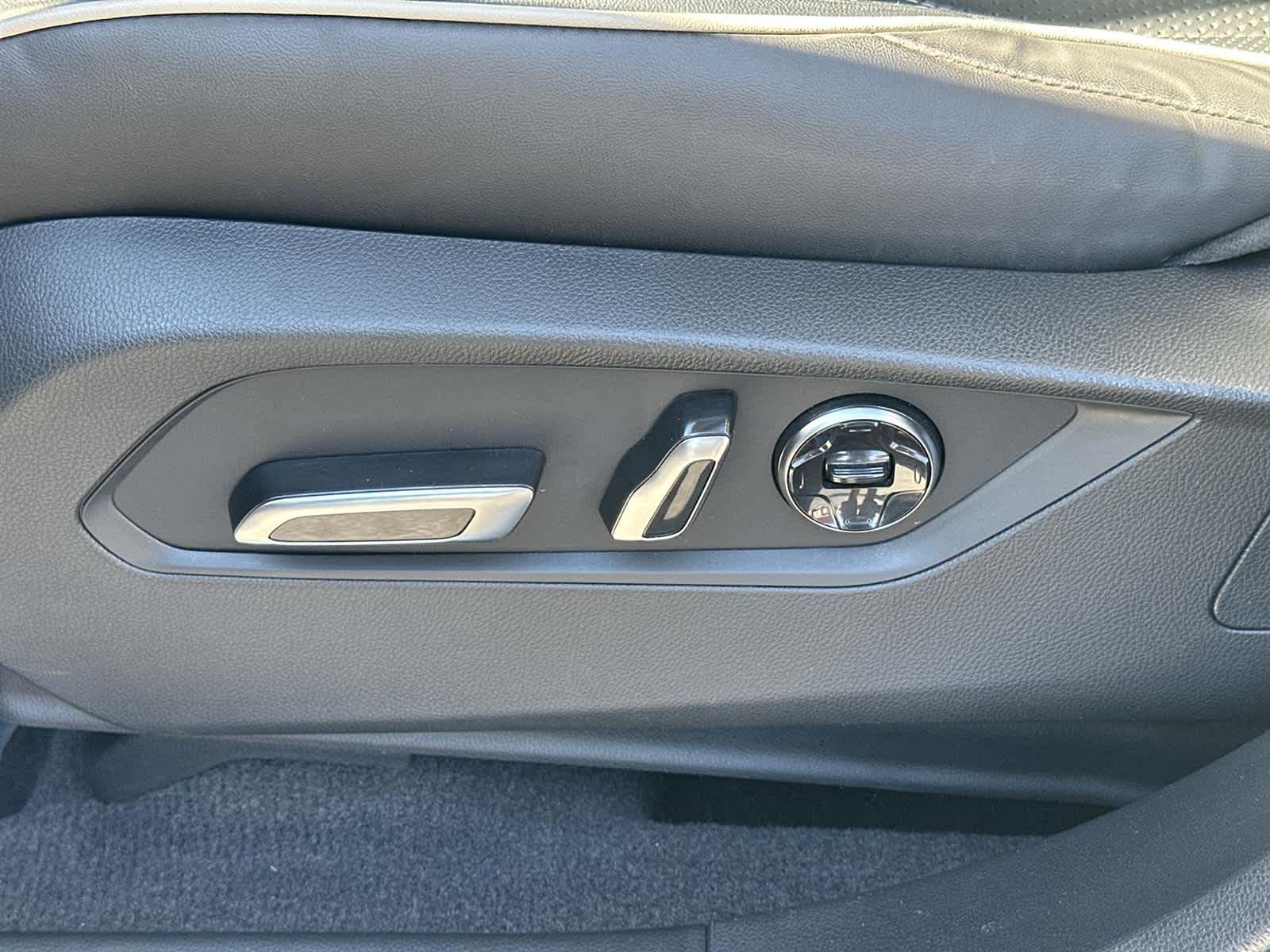 Thumbnail: 2024 Acura RDX - 23