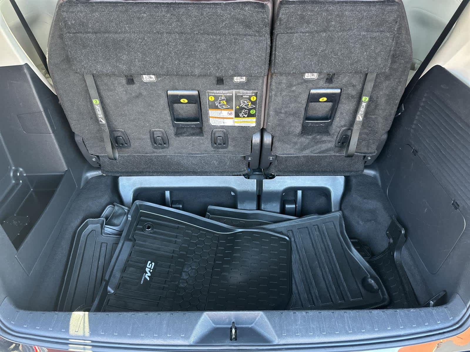 Thumbnail: 2023 Toyota Sienna - 19