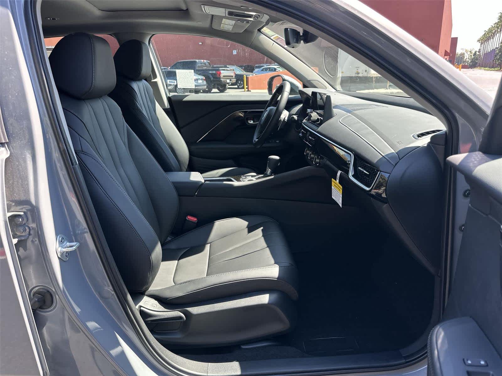 Thumbnail: 2026 Acura ADX - 14