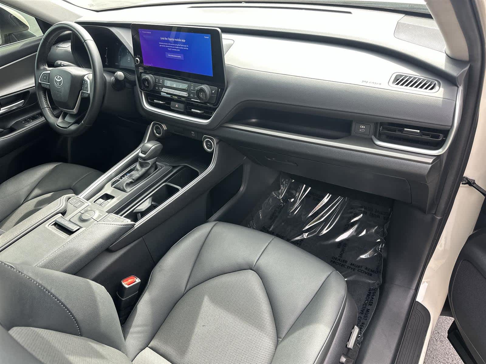 Thumbnail: 2024 Toyota Grand Highlander - 12