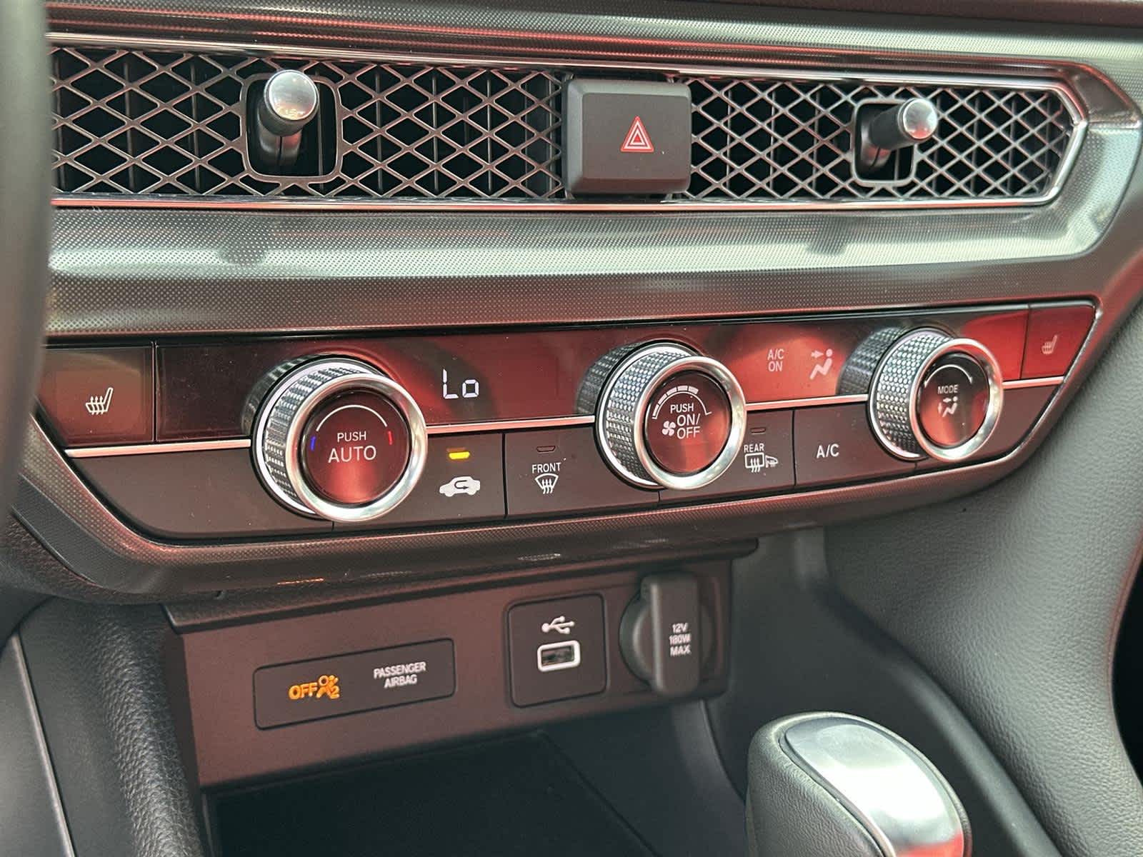 Thumbnail: 2025 Acura Integra - 27