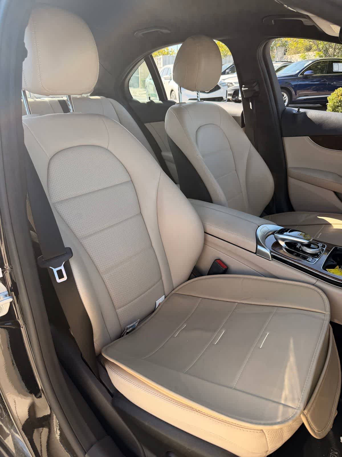 Thumbnail: 2015 Mercedes-Benz C-Class - 12