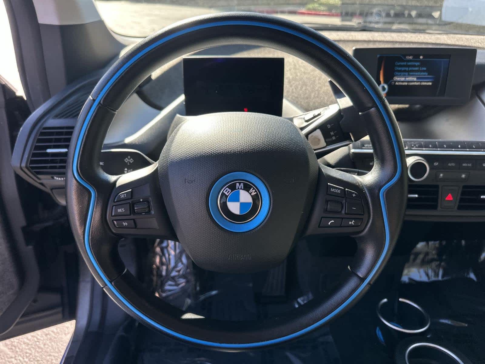 Thumbnail: 2018 BMW i3 - 15