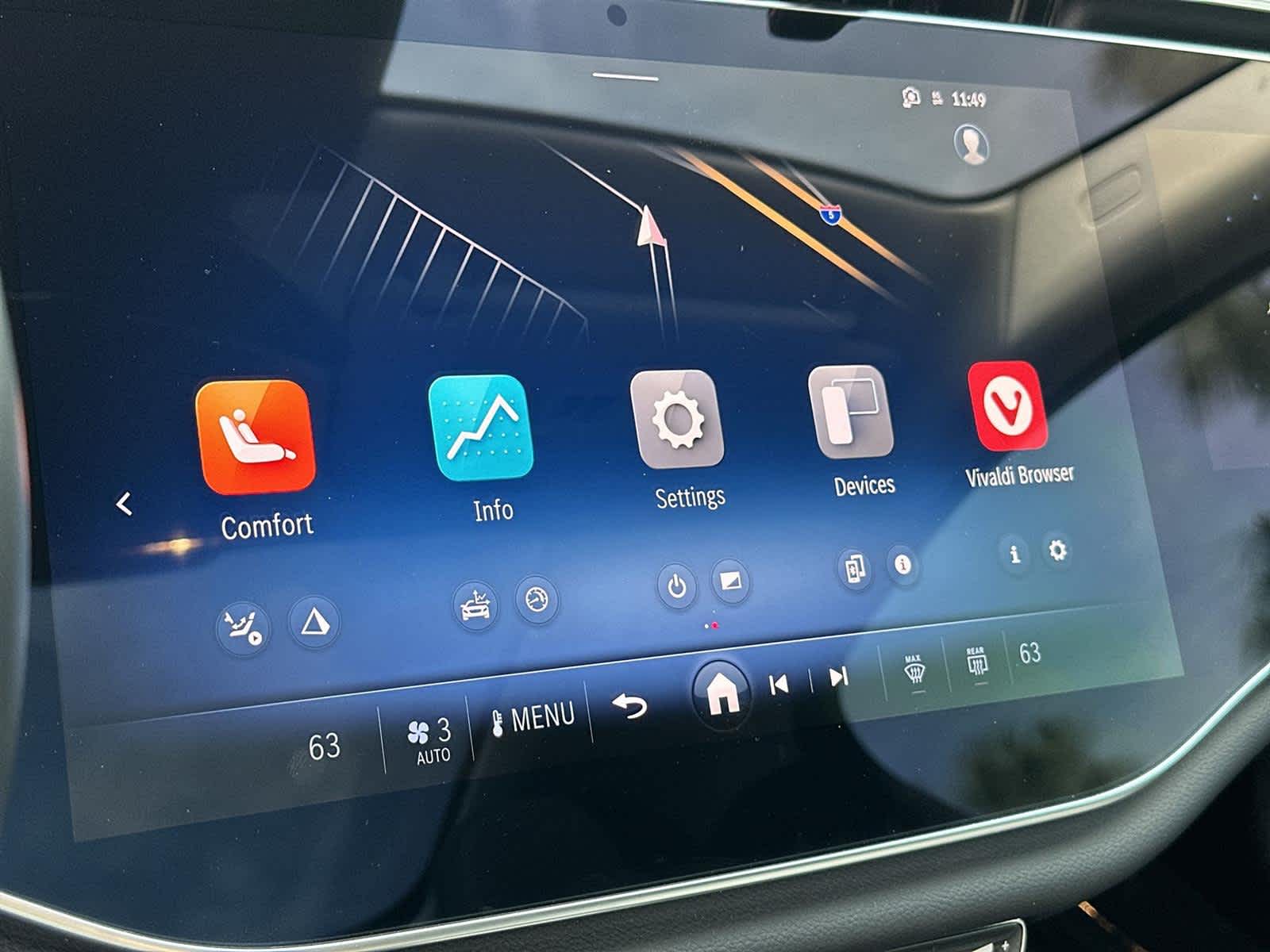 Thumbnail: 2024 Mercedes-Benz E-Class - 28