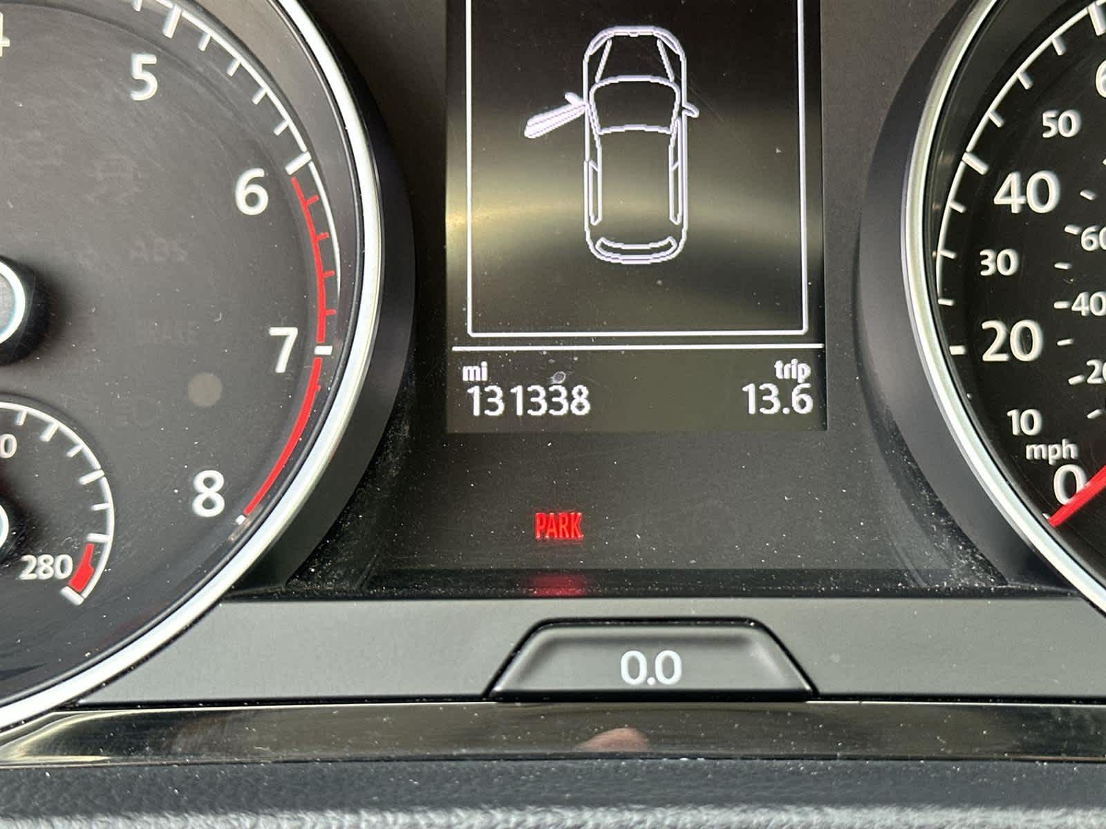 Thumbnail: 2017 Volkswagen Golf - 19