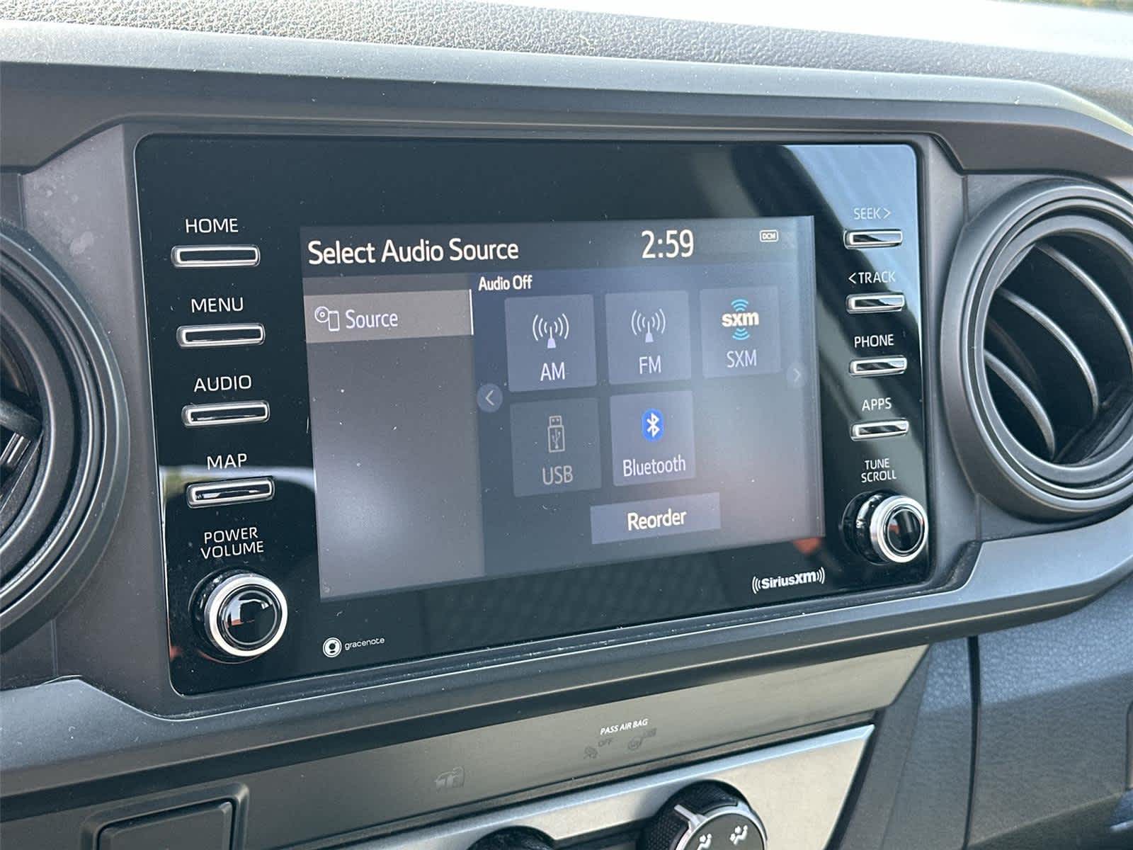 Thumbnail: 2020 Toyota Tacoma - 15