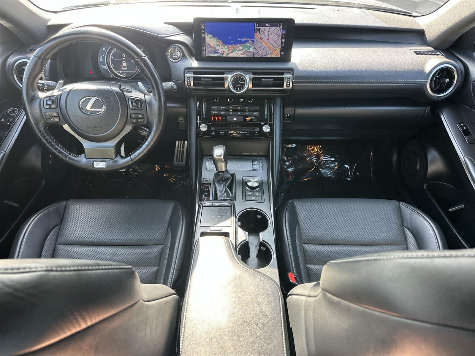 Thumbnail: 2021 Lexus IS - 10