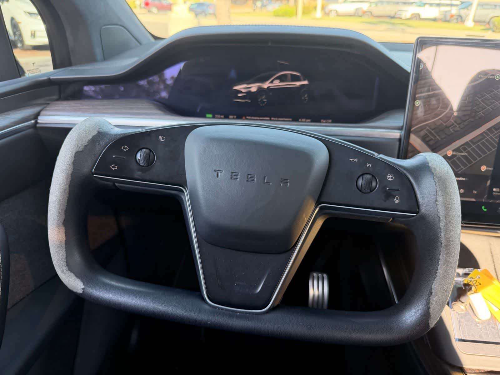 Thumbnail: 2022 Tesla Model X - 17