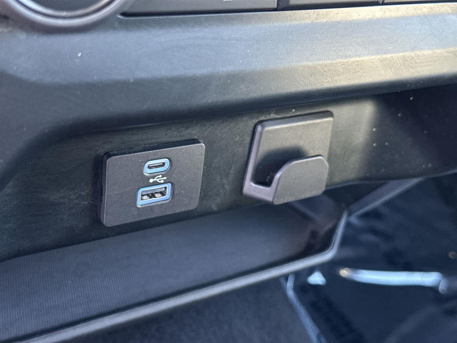 Thumbnail: 2023 Ford F-150 - 26