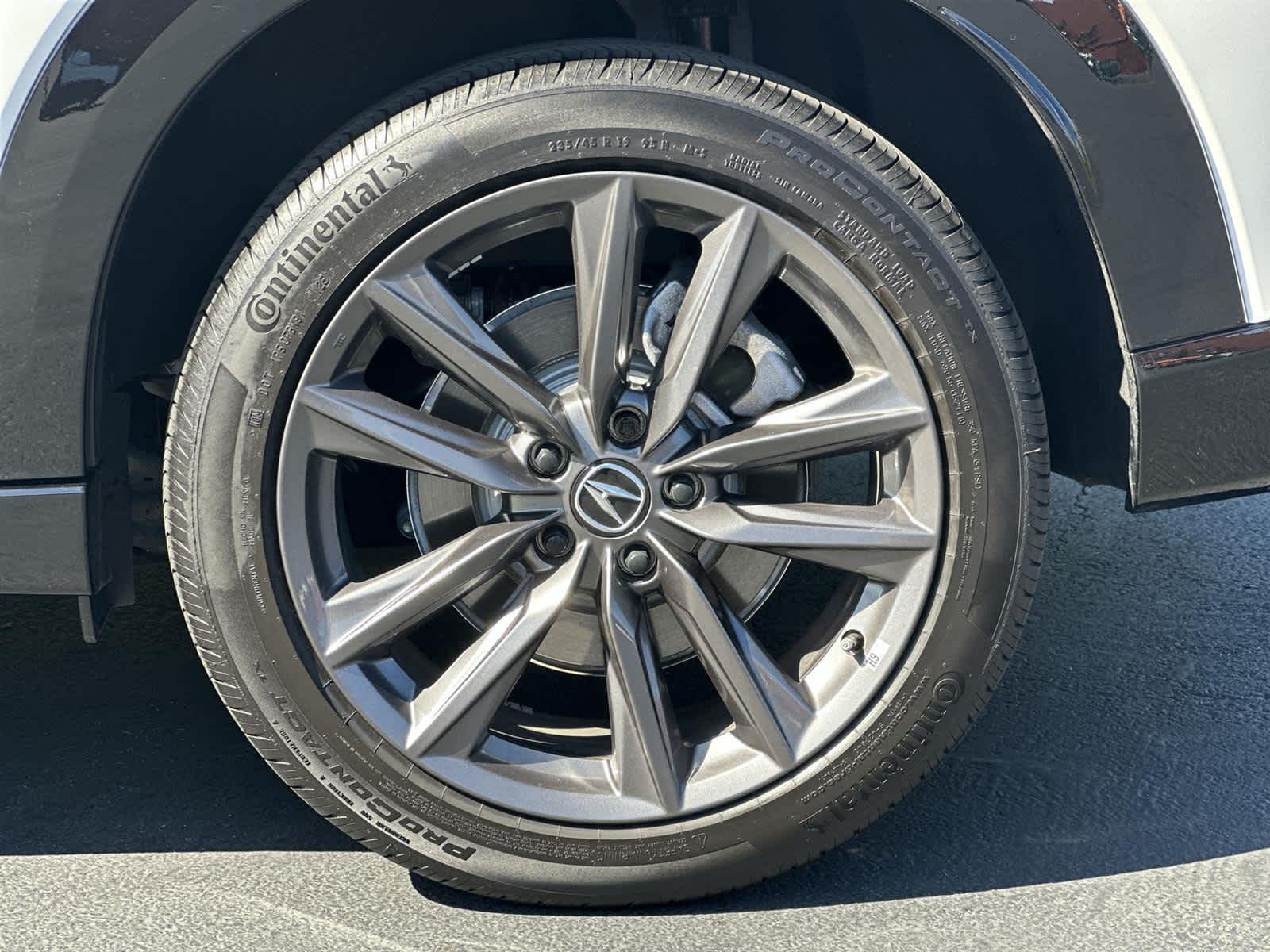 Thumbnail: 2025 Acura ADX - 8