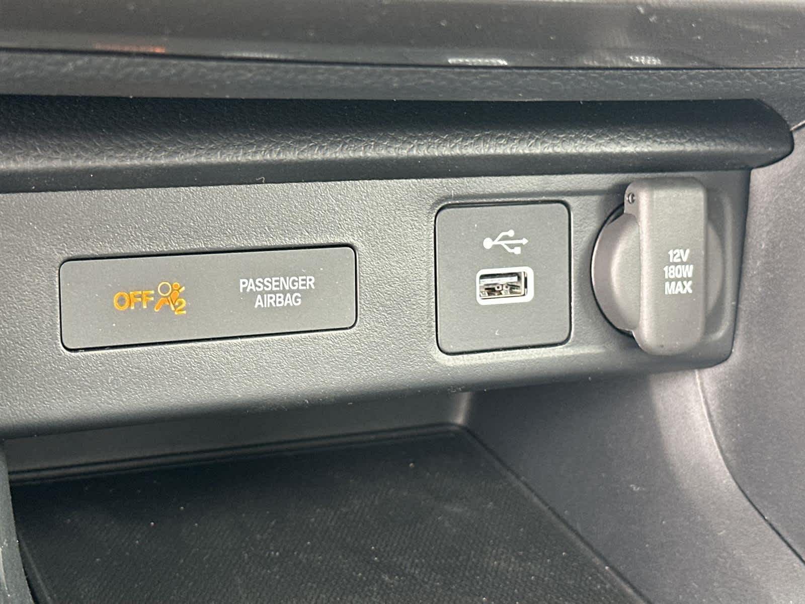 Thumbnail: 2025 Acura Integra - 25