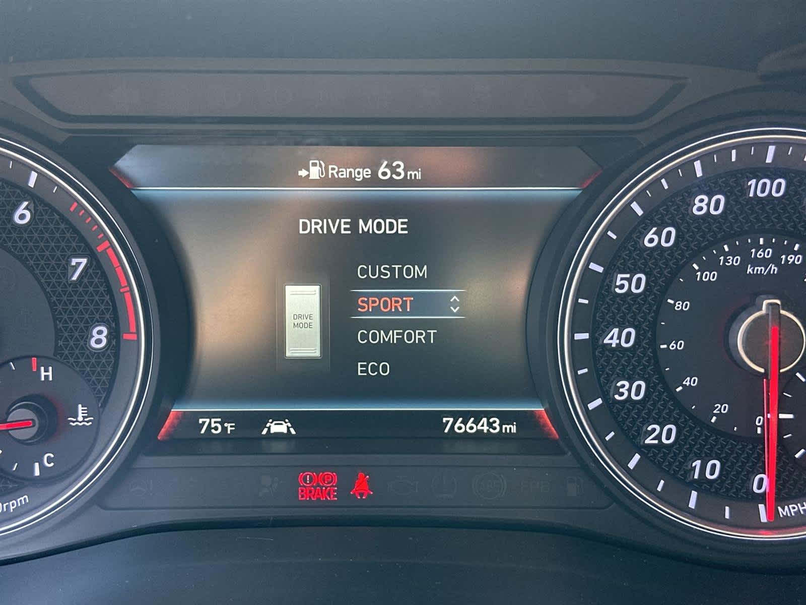 Thumbnail: 2019 Genesis G70 - 29