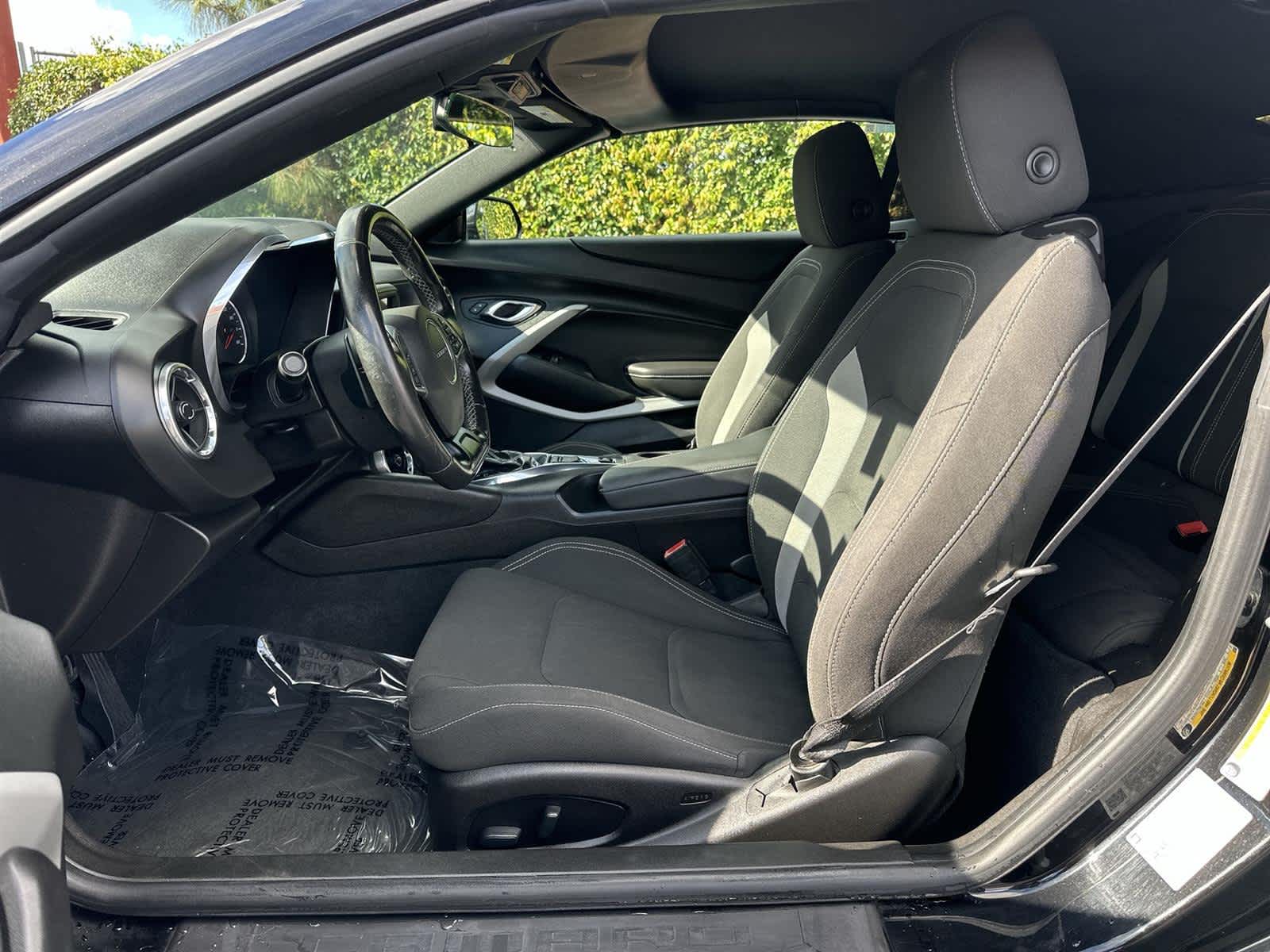 Thumbnail: 2019 Chevrolet Camaro - 11