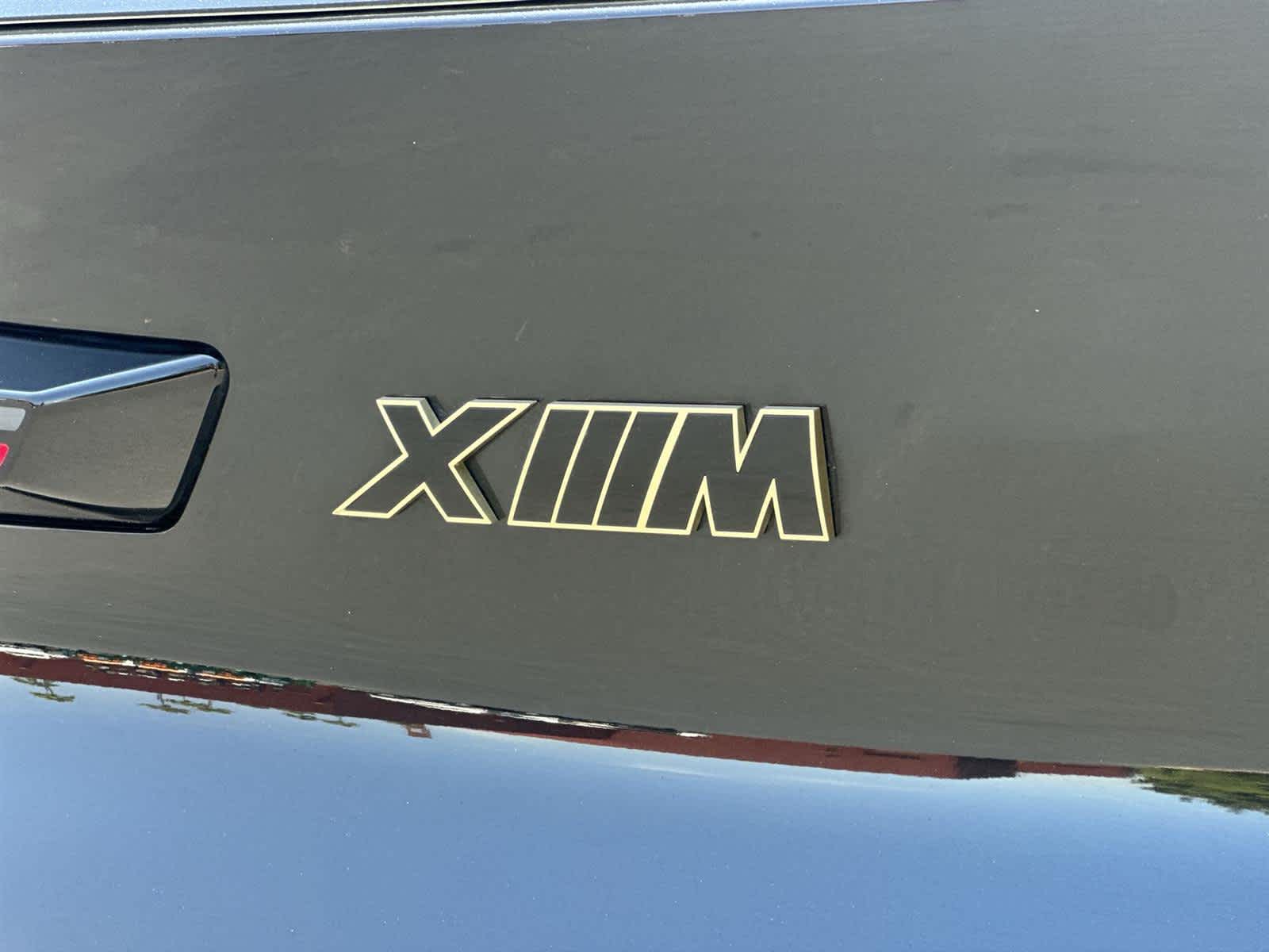 Thumbnail: 2023 BMW XM - 7