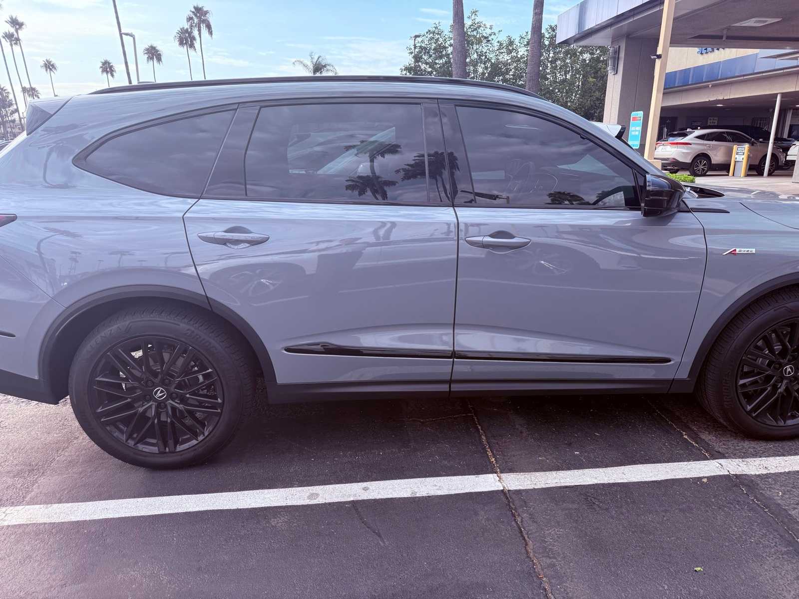 Thumbnail: 2025 Acura MDX - 6
