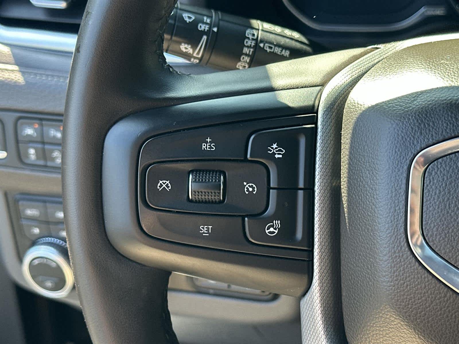 Thumbnail: 2021 GMC Yukon - 23