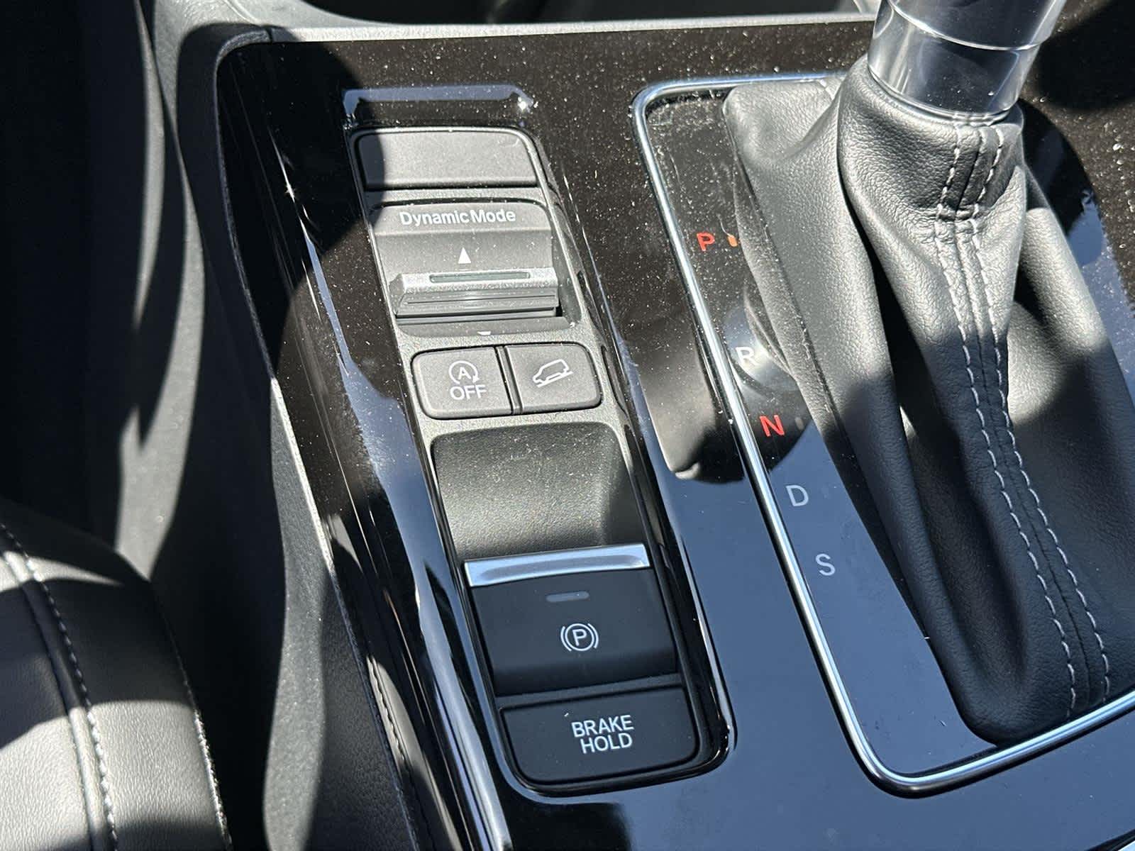 Thumbnail: 2025 Acura ADX - 27