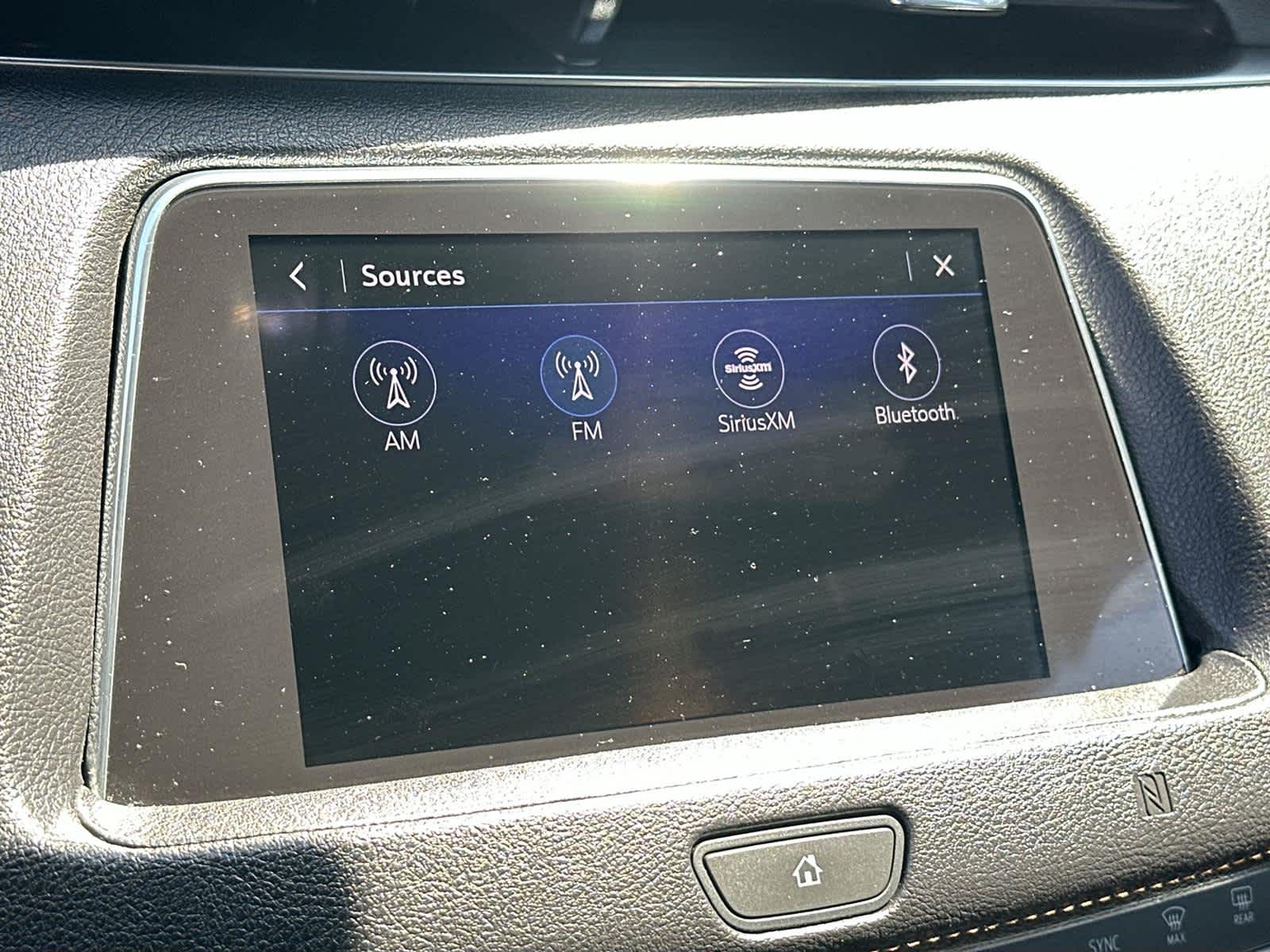 Thumbnail: 2019 Cadillac XT4 - 16