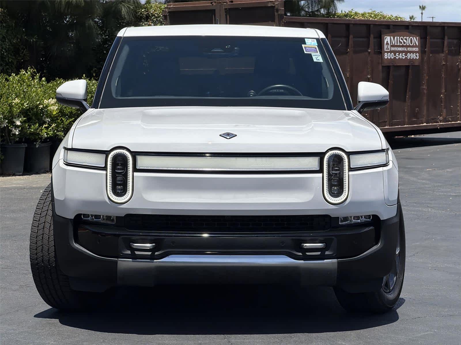 Thumbnail: 2023 Rivian R1T - 7
