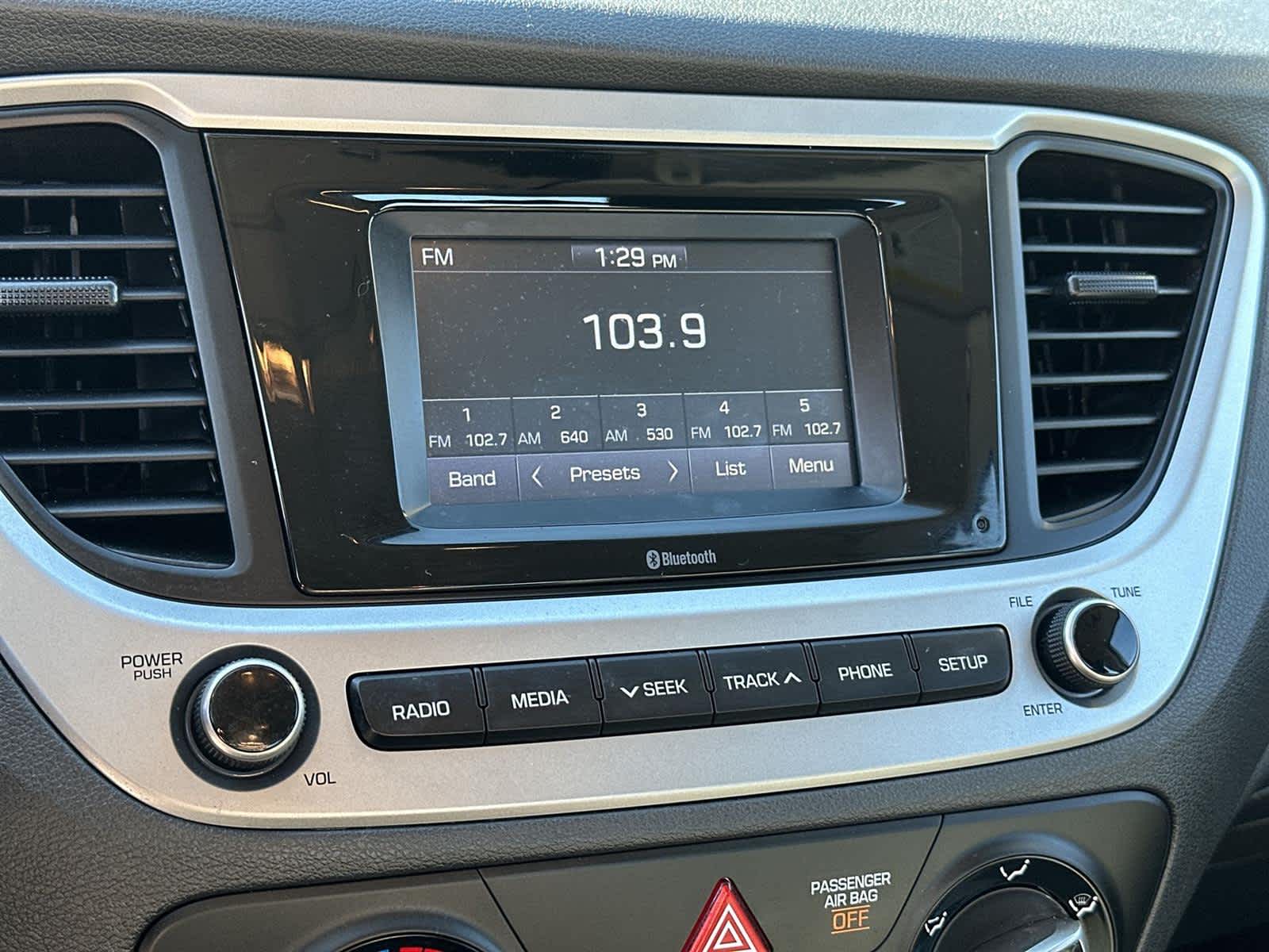 Thumbnail: 2022 Hyundai Accent - 16