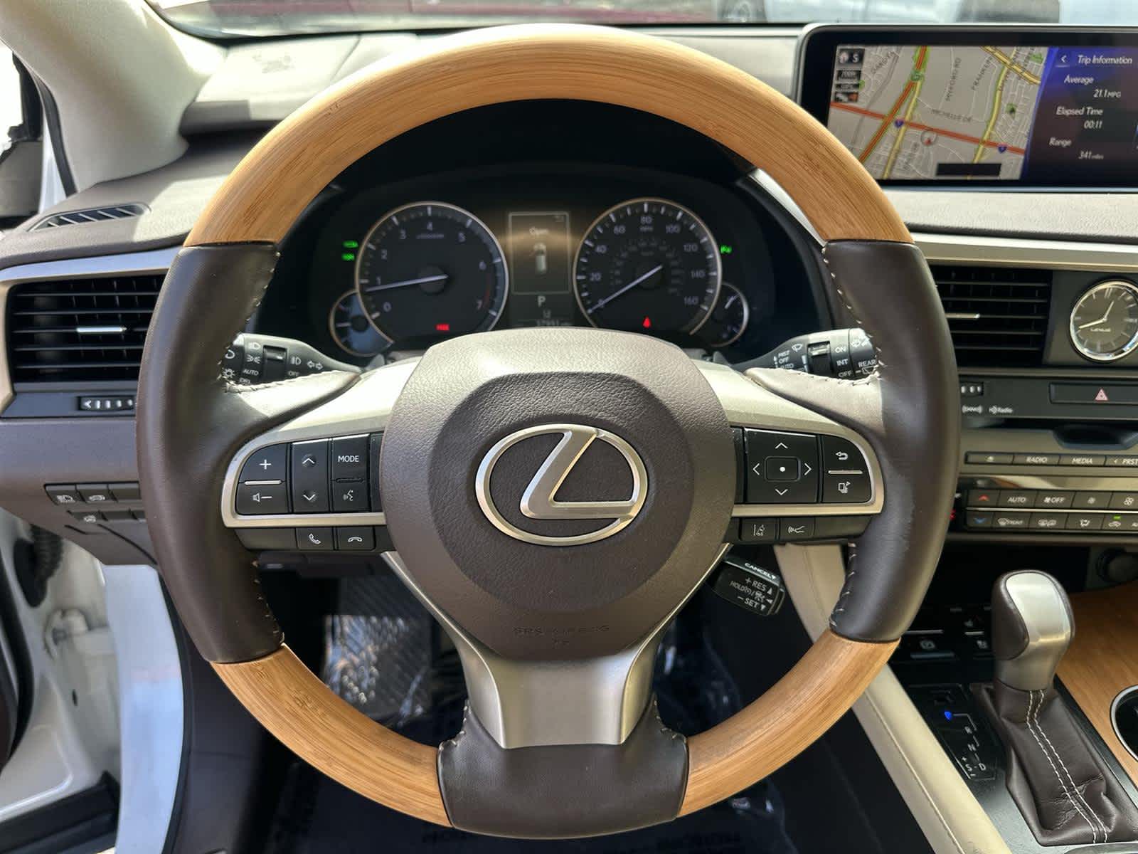 Thumbnail: 2019 Lexus RX - 15