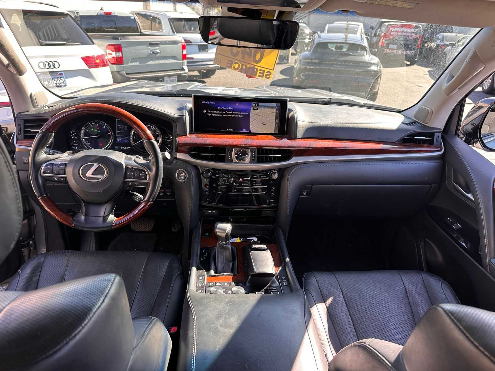 Thumbnail: 2019 Lexus LX - 22