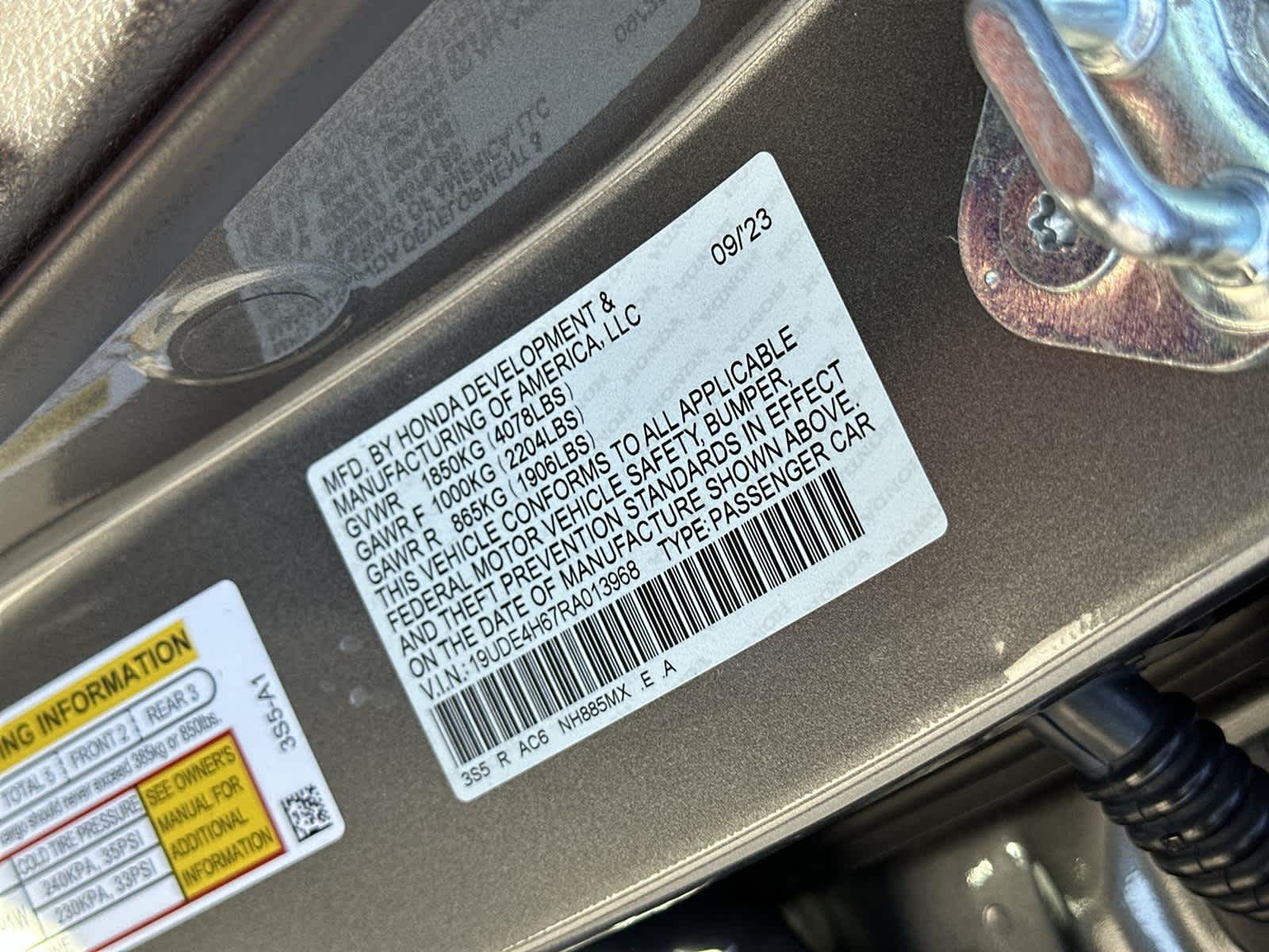 Thumbnail: 2024 Acura Integra - 21