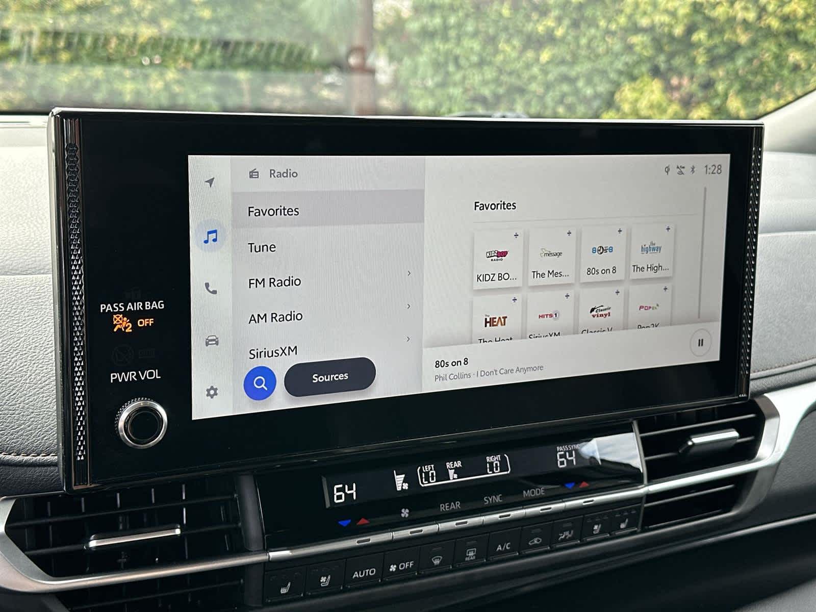 Thumbnail: 2025 Toyota Sienna - 16