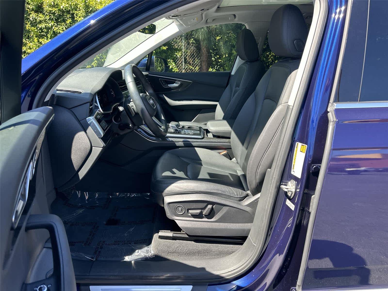 Thumbnail: 2021 Audi Q7 - 11